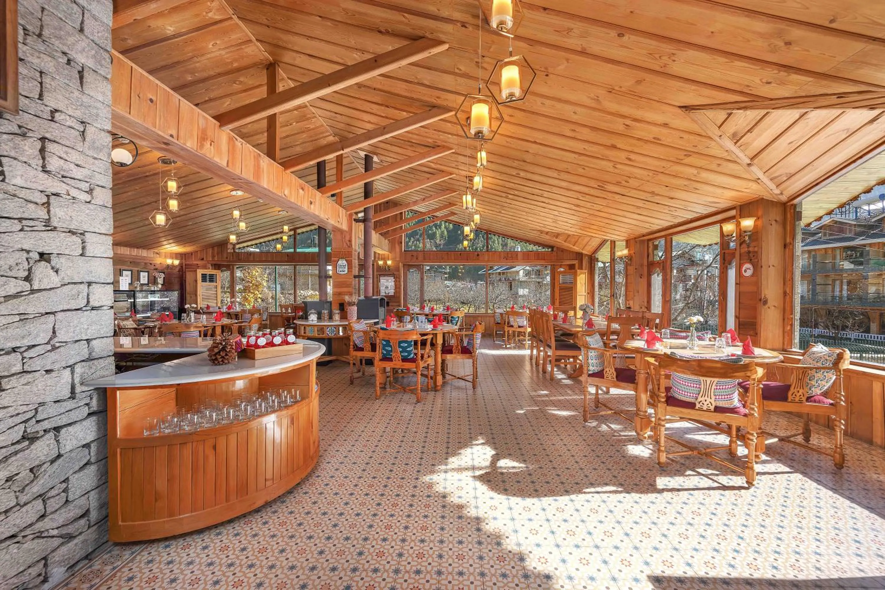 Restaurant/places to eat in Storii By ITC Hotels Urvashis Retreat, Manali