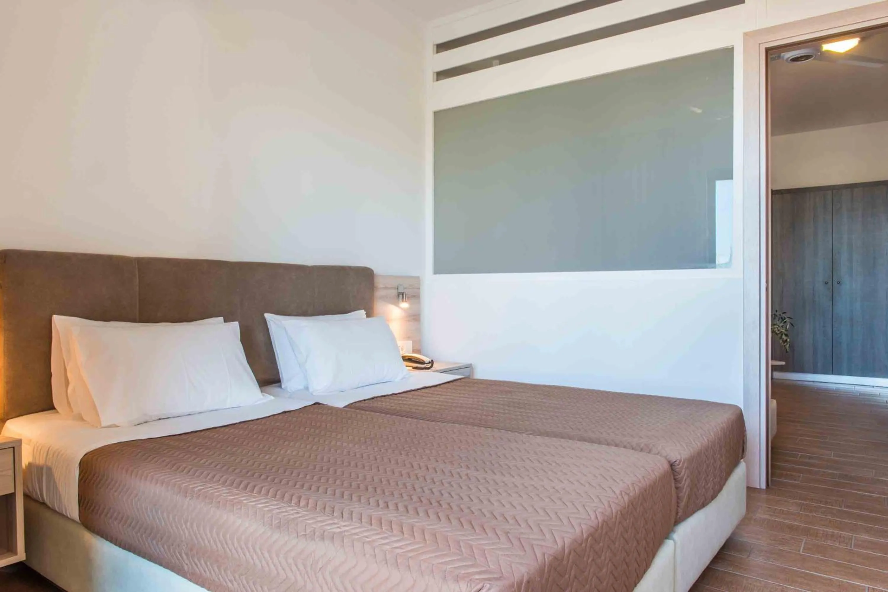 Bedroom, Bed in Gerona Mare Apartments