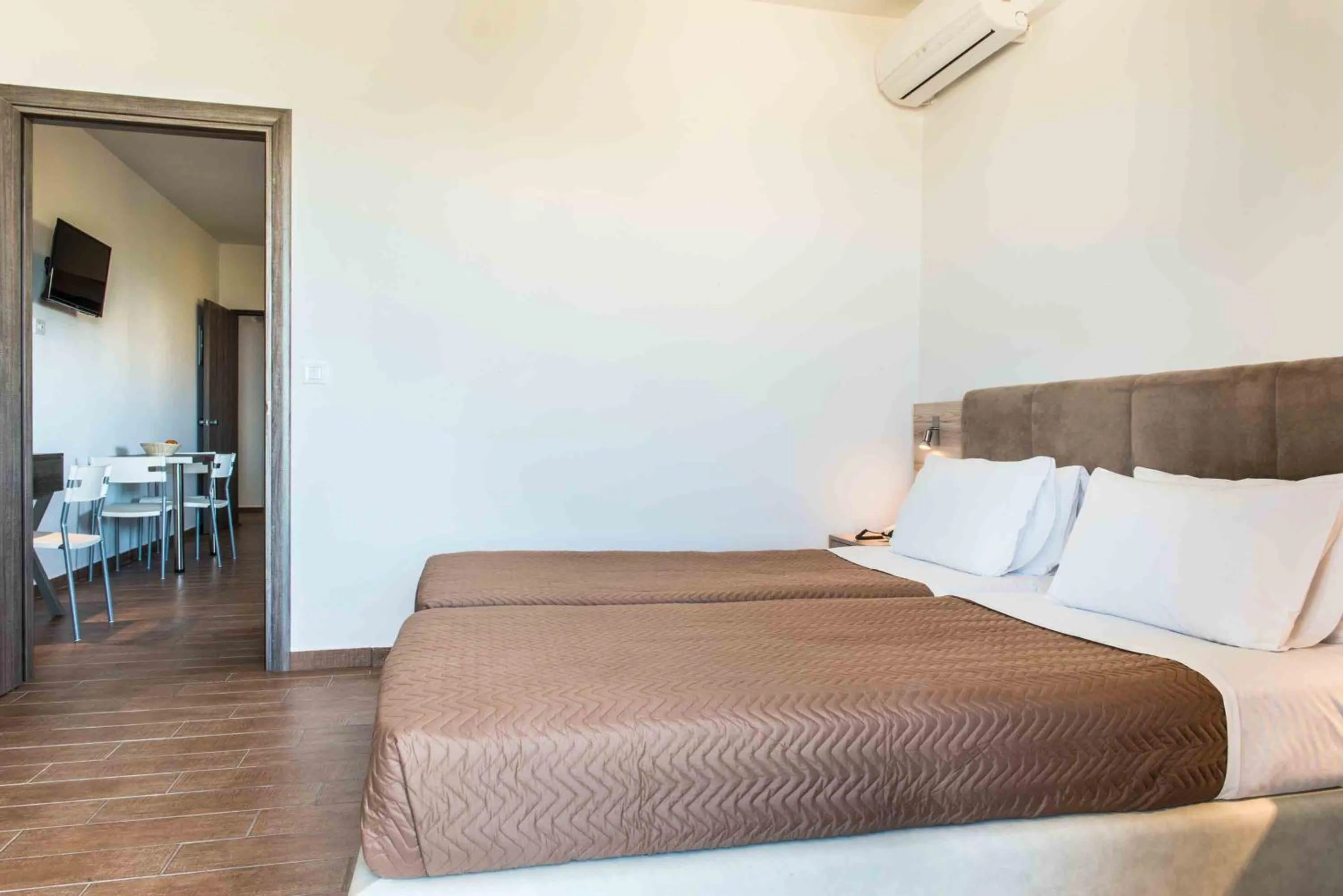 Bedroom, Bed in Gerona Mare Apartments