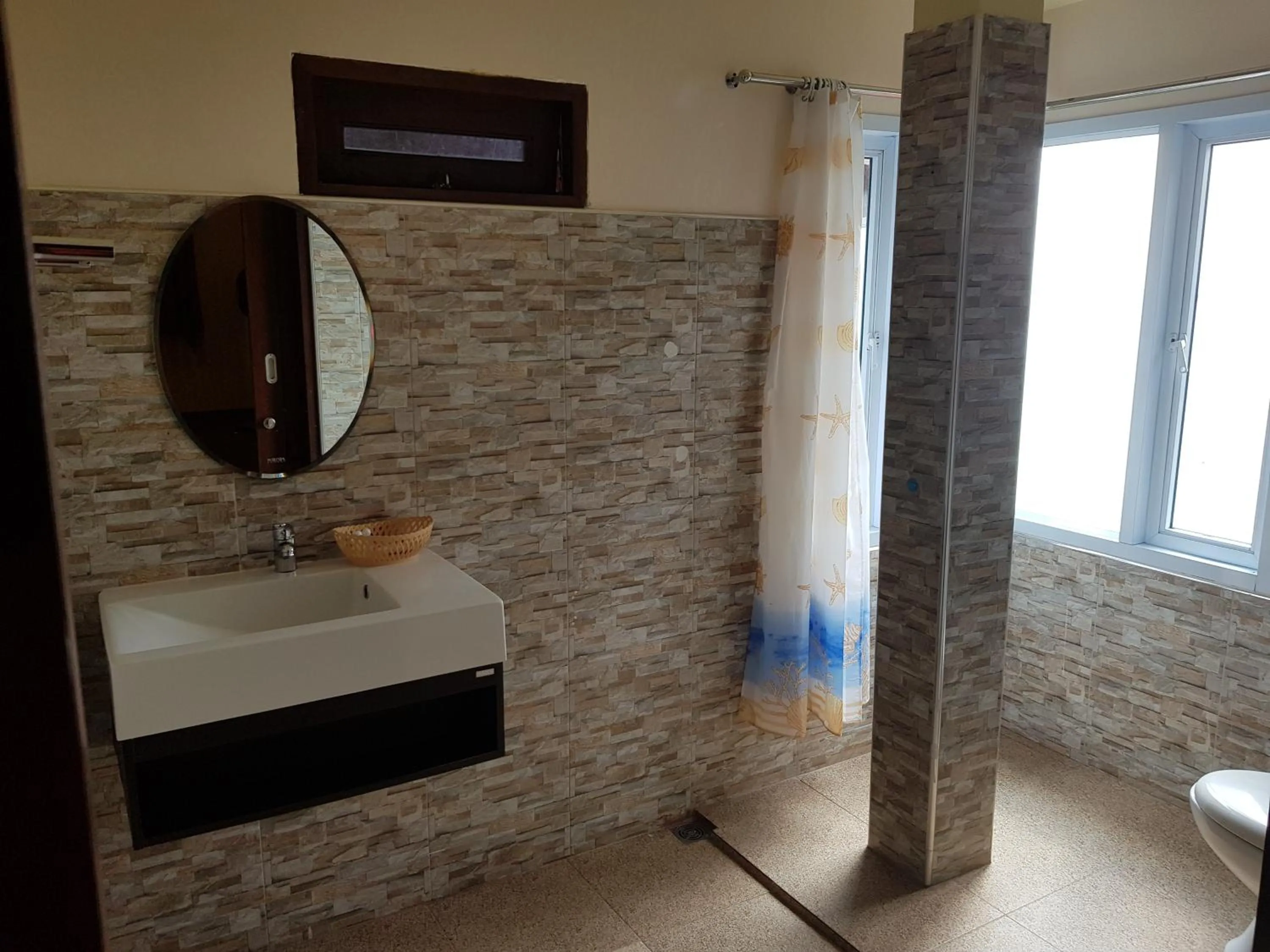 Bathroom in Aow Leuk Grand Hill