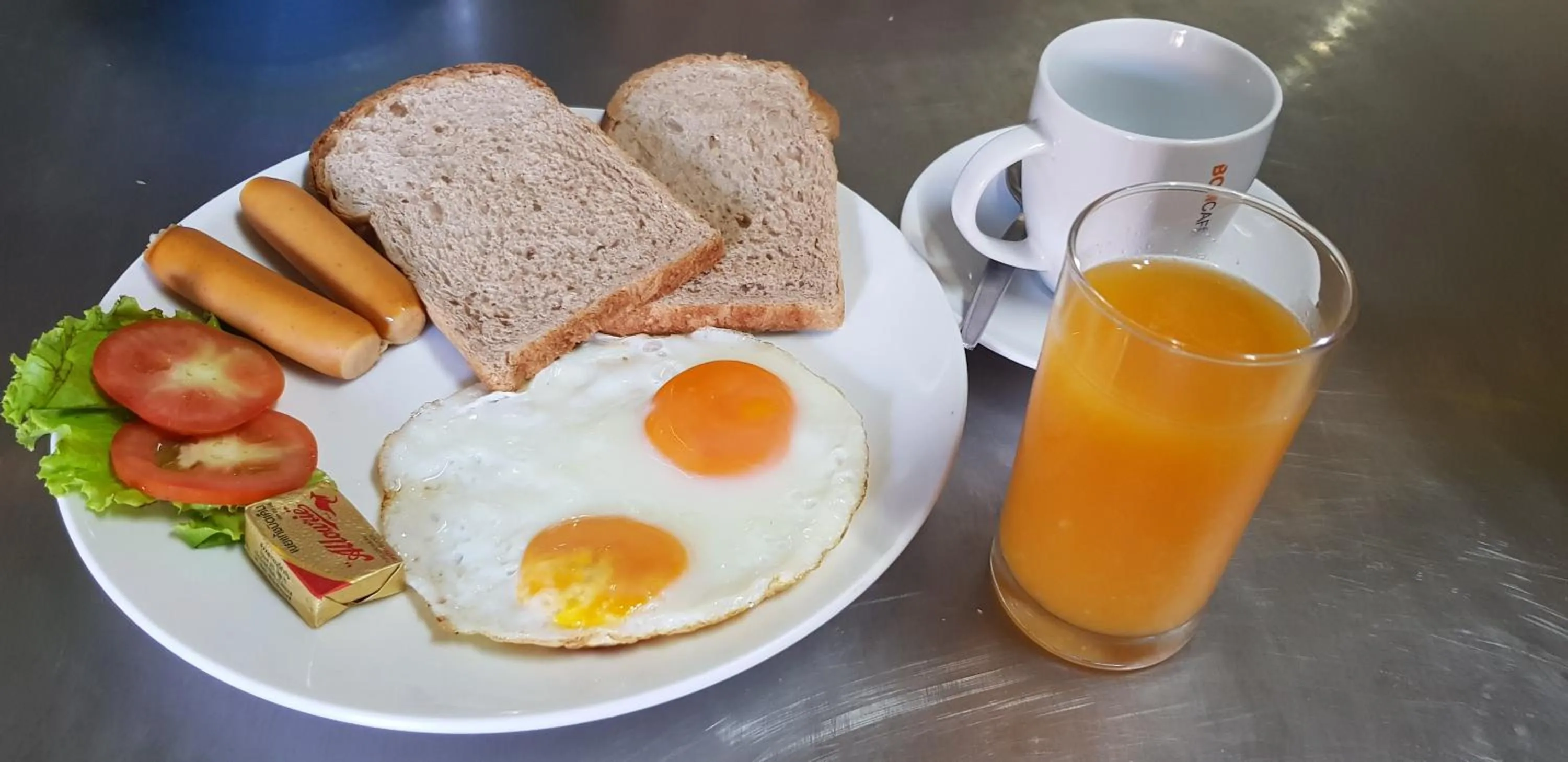 Restaurant/places to eat in Aow Leuk Grand Hill