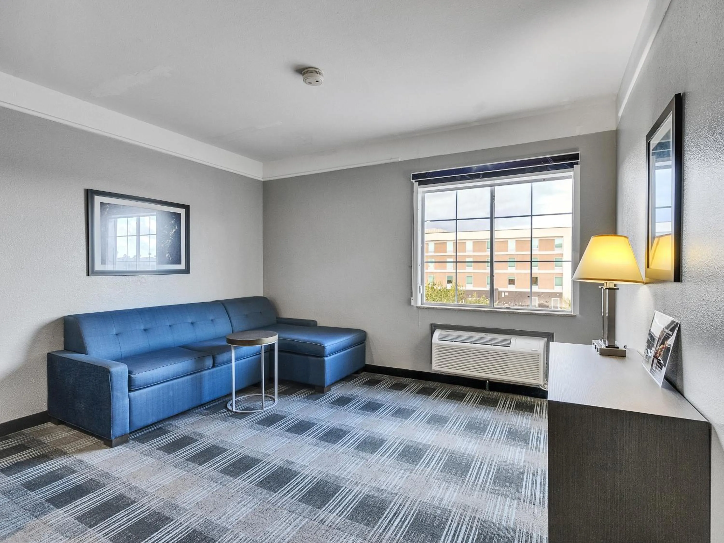 View (from property/room) in Platinum Inn & Suites Webster