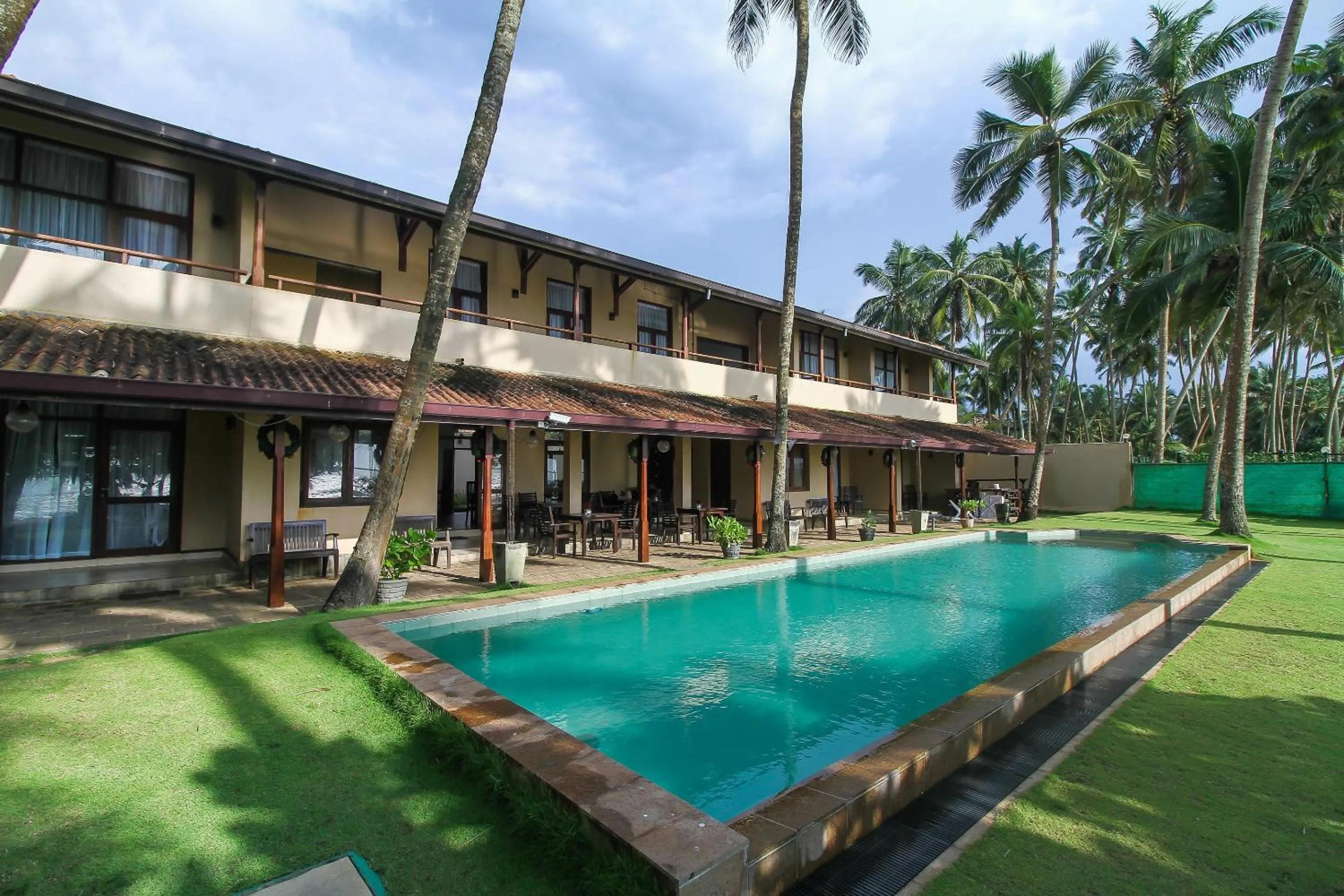 Swimming pool in Maresia Beach Villa