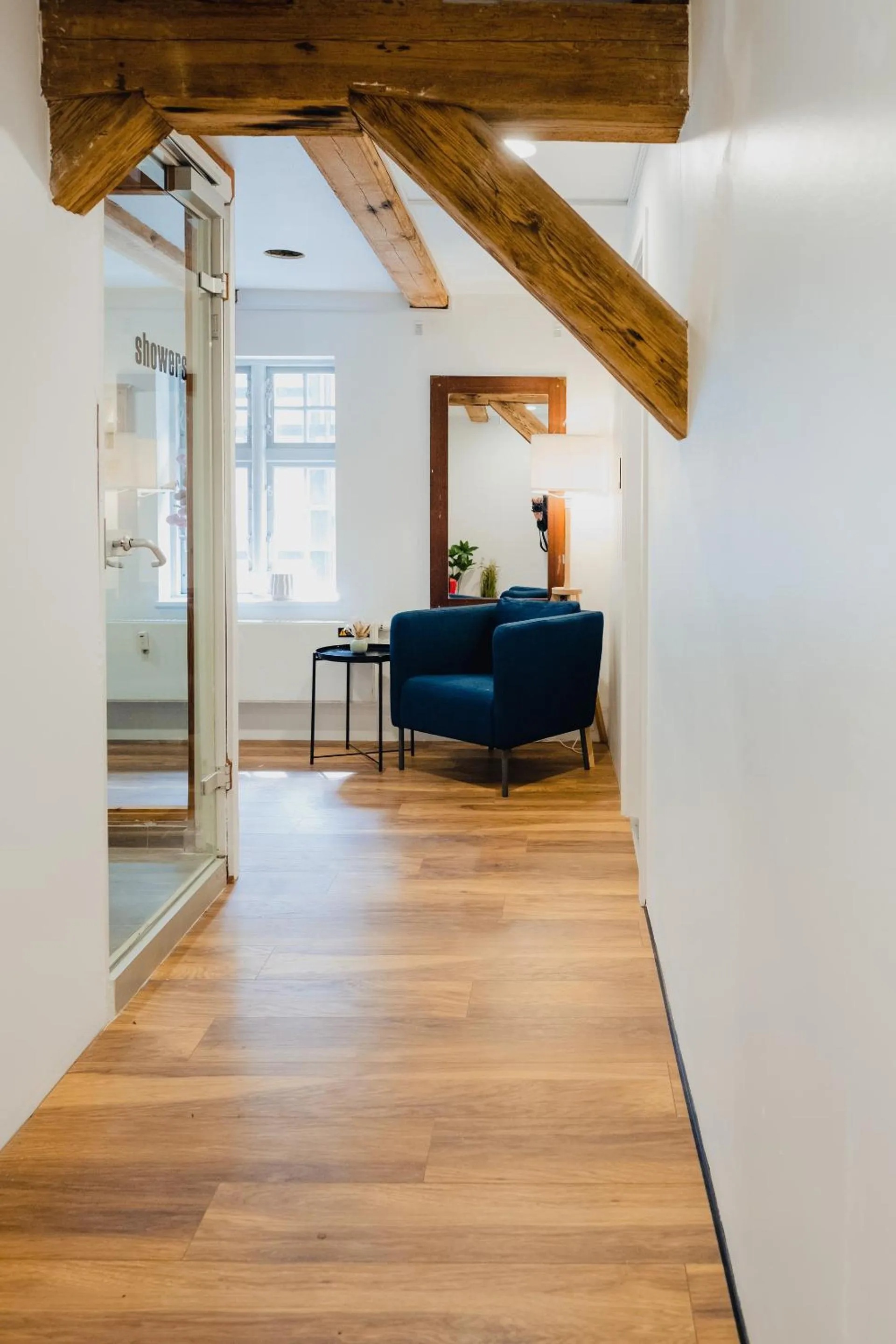 Seating area in Capsule Hotel Nyhavn63