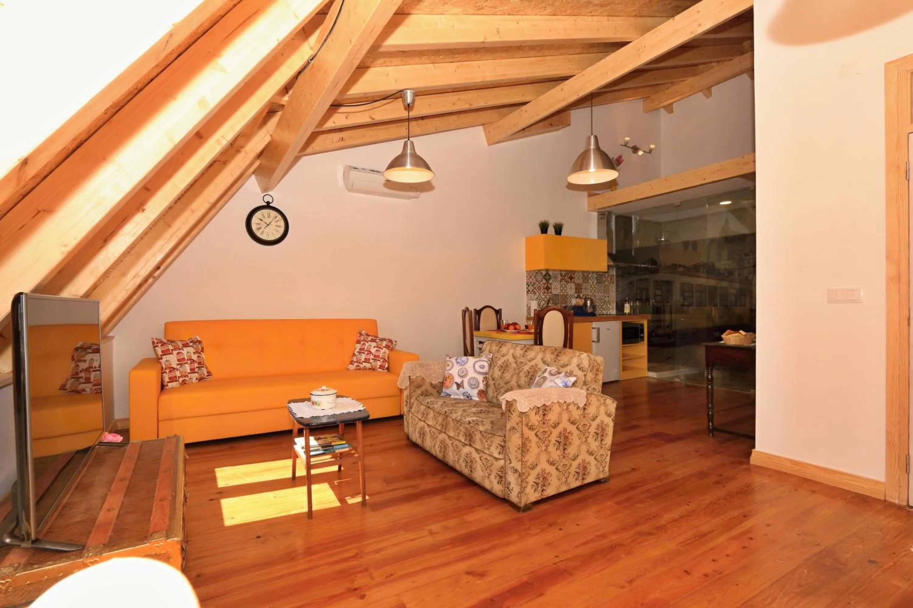 Living room in Sao Jorge Apartments & Suites