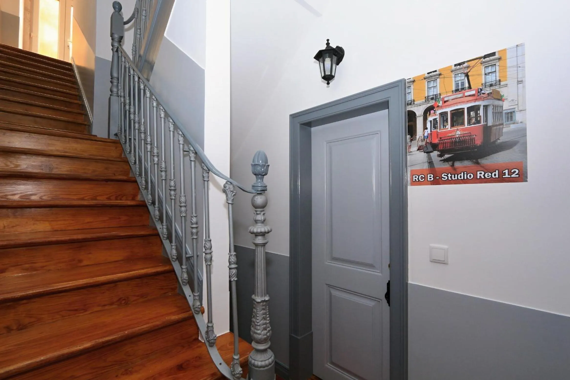 Photo of the whole room in Sao Jorge Apartments & Suites