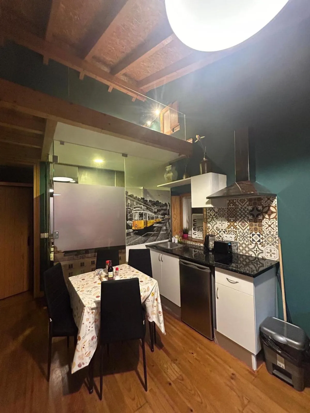 Kitchen or kitchenette in Sao Jorge Apartments & Suites