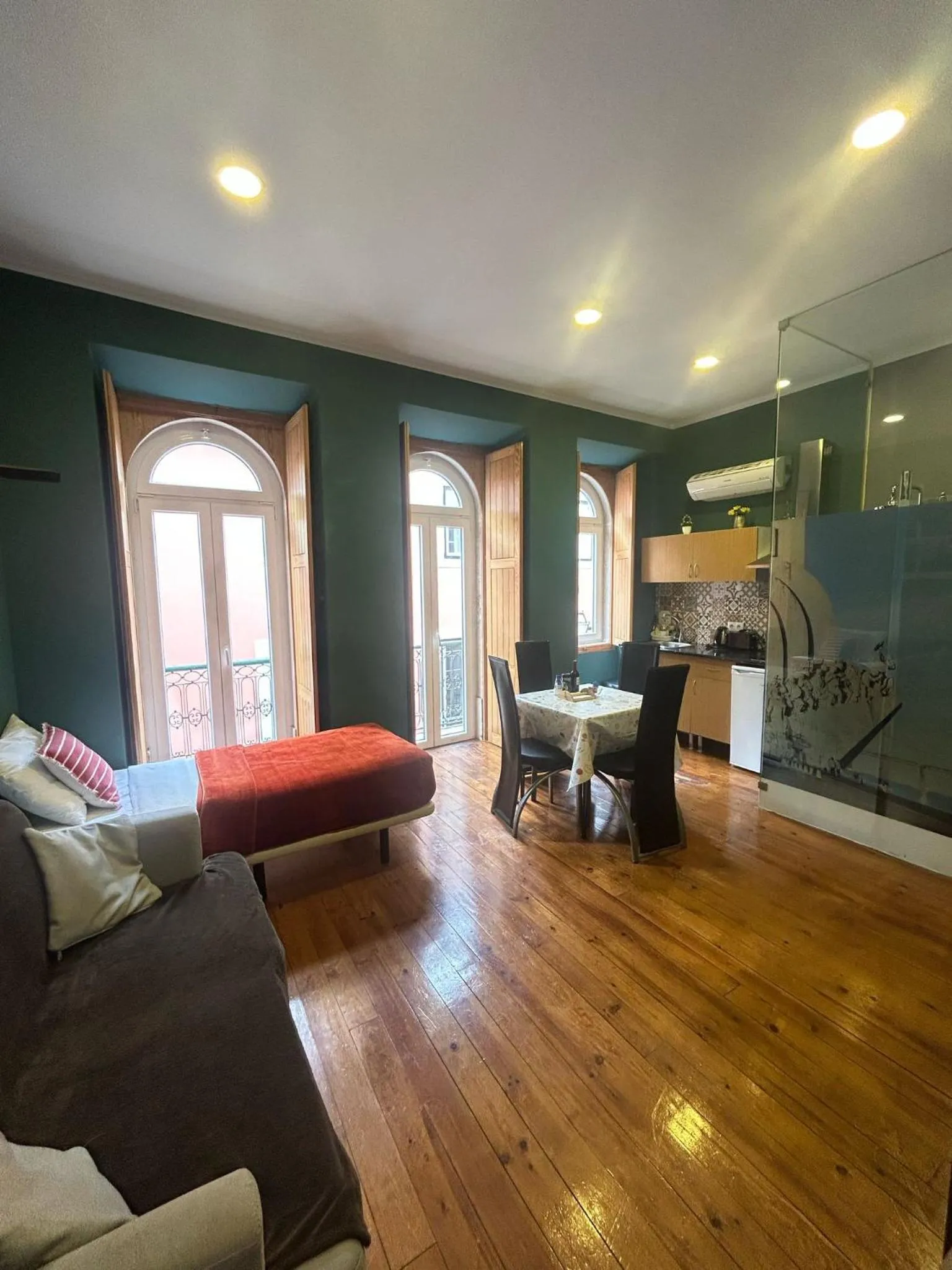 Living room in Sao Jorge Apartments & Suites