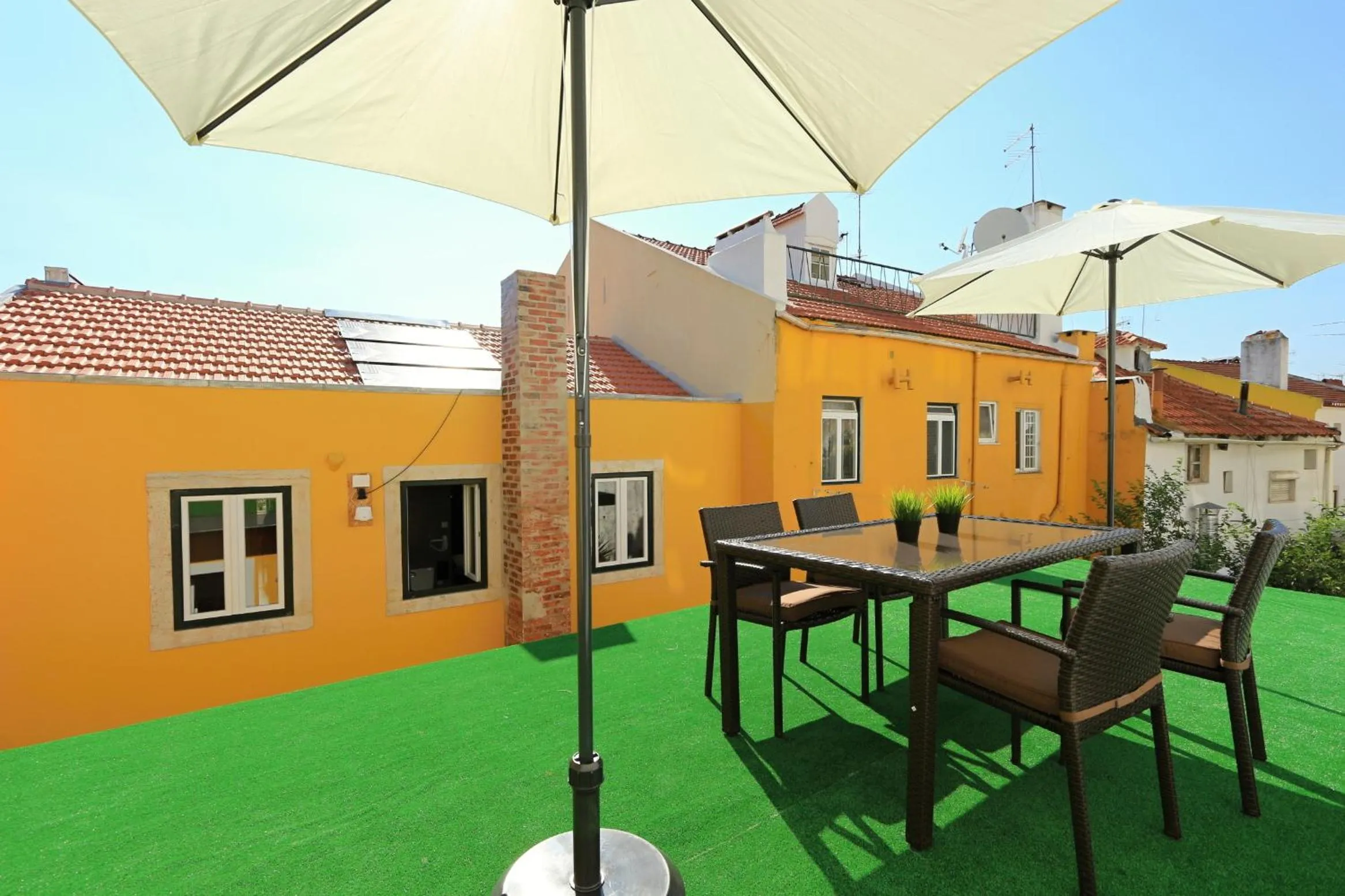 Balcony/Terrace in Sao Jorge Apartments & Suites