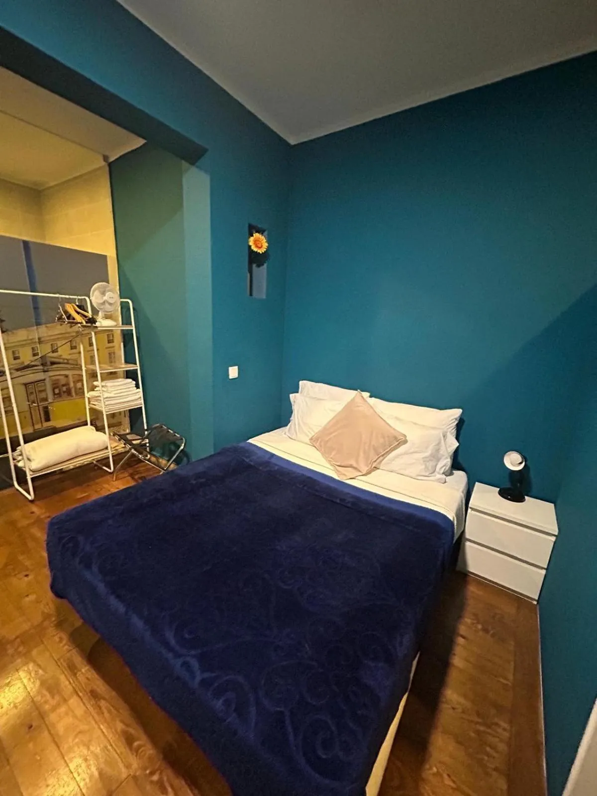 Bed in Sao Jorge Apartments & Suites