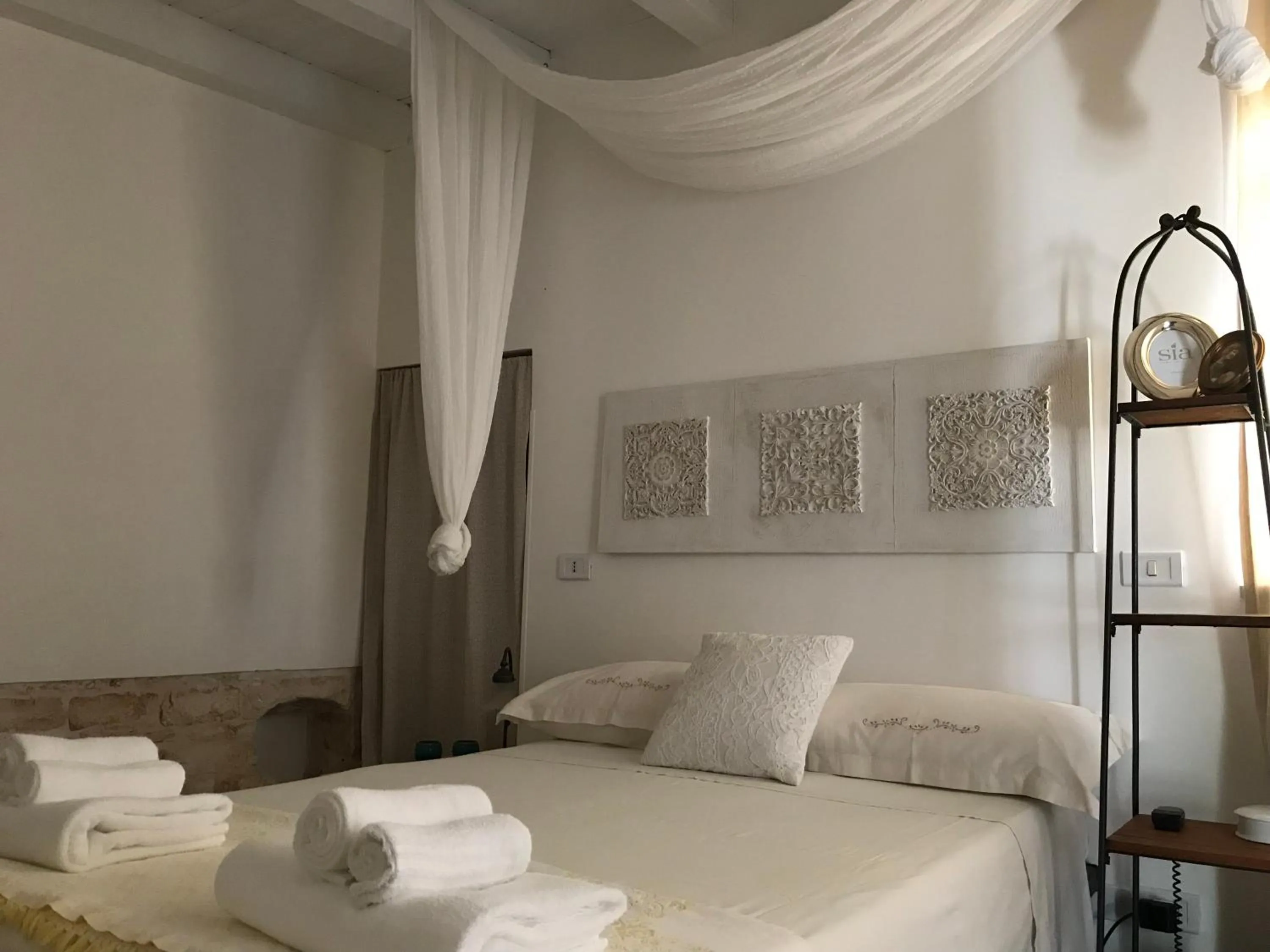 Bedroom, Bed in Aria di Casa Country Resort