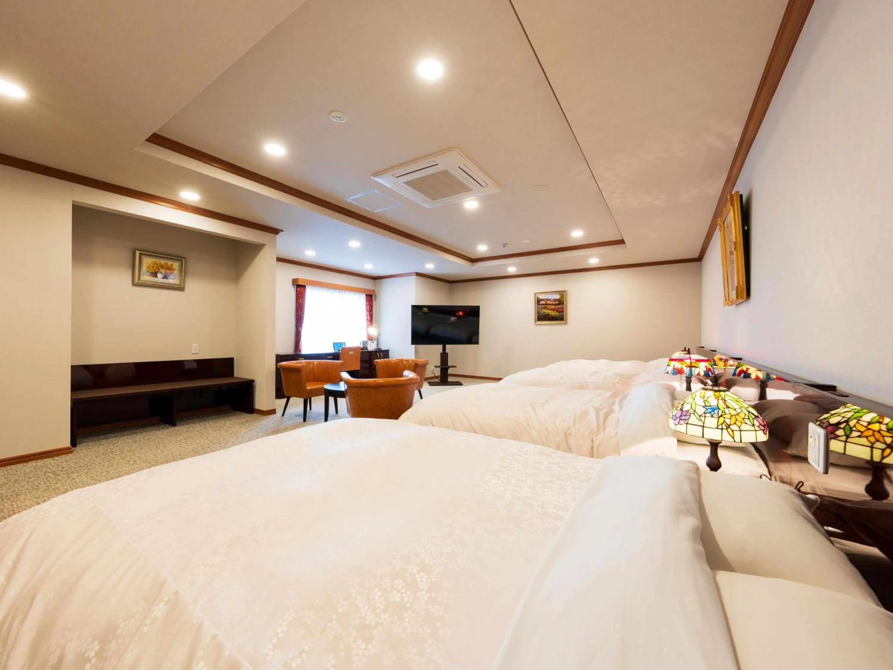 Photo of the whole room, Bed in BeppuOnsen Hotel Sansenkaku