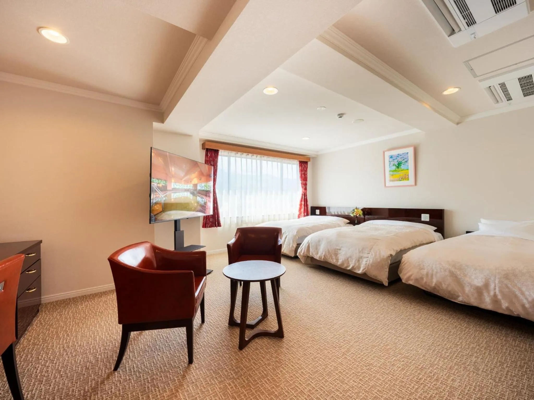 Photo of the whole room, Bed in BeppuOnsen Hotel Sansenkaku