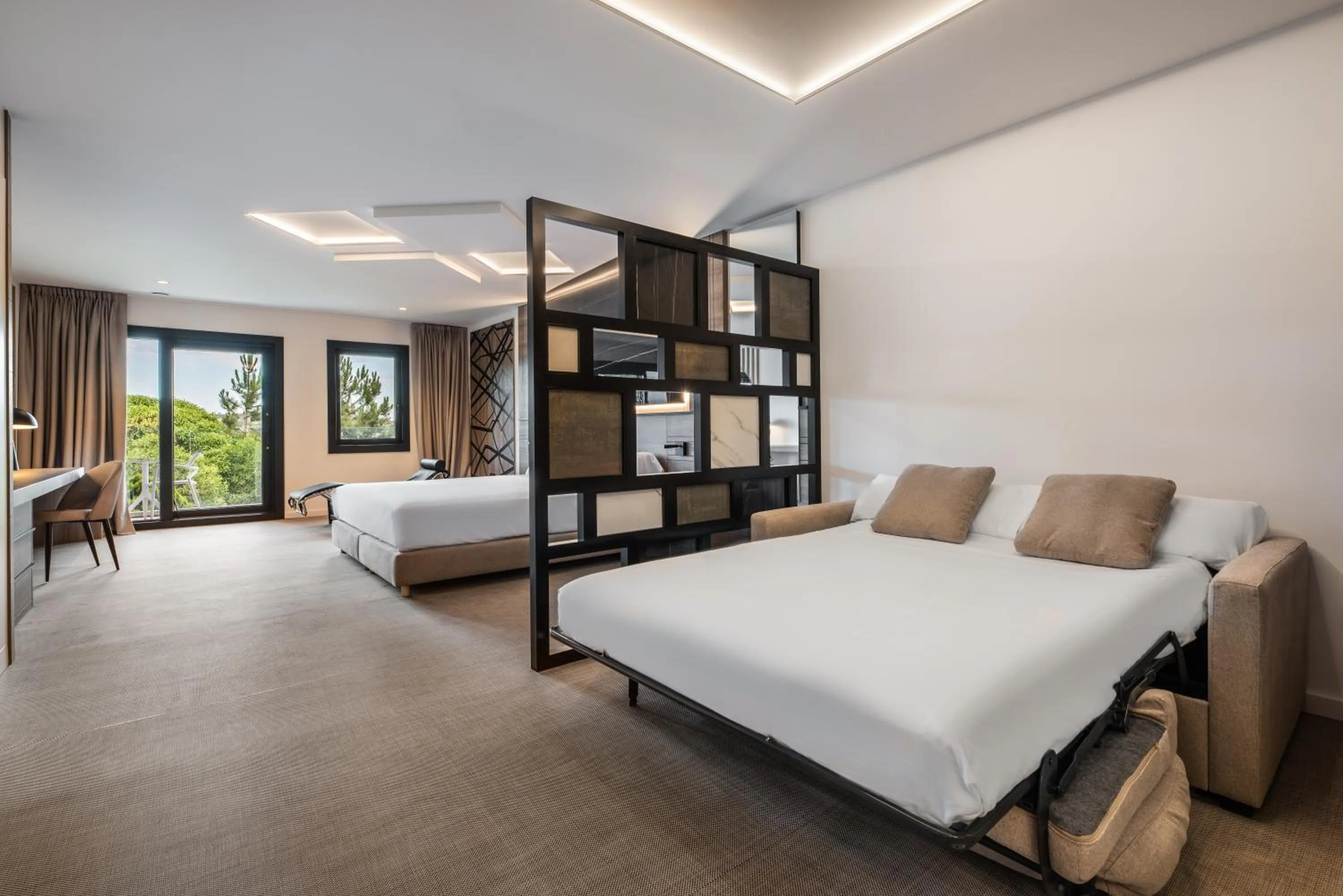 Photo of the whole room, Bed in Hotel Inffinit Sanxenxo