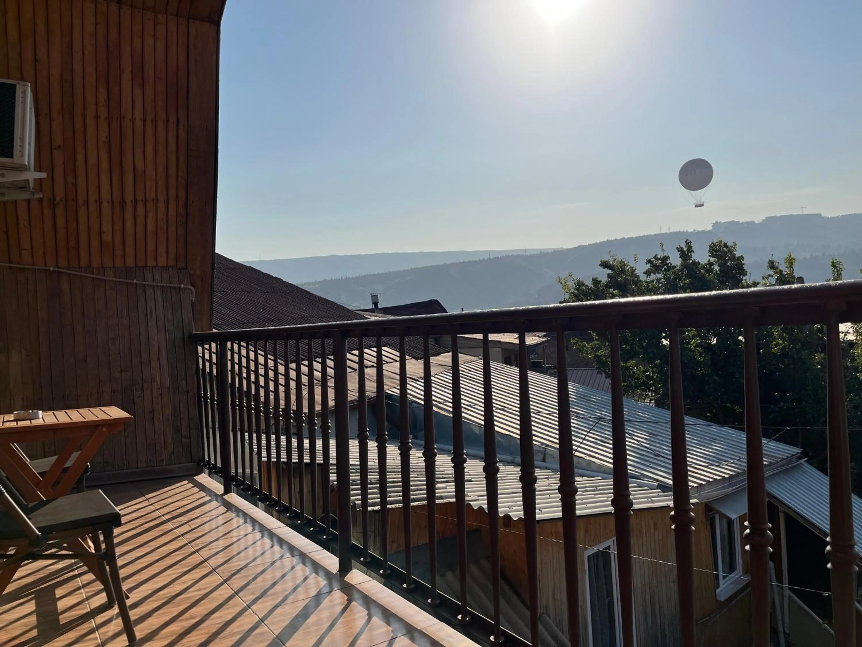 Property building in 7 Rooms