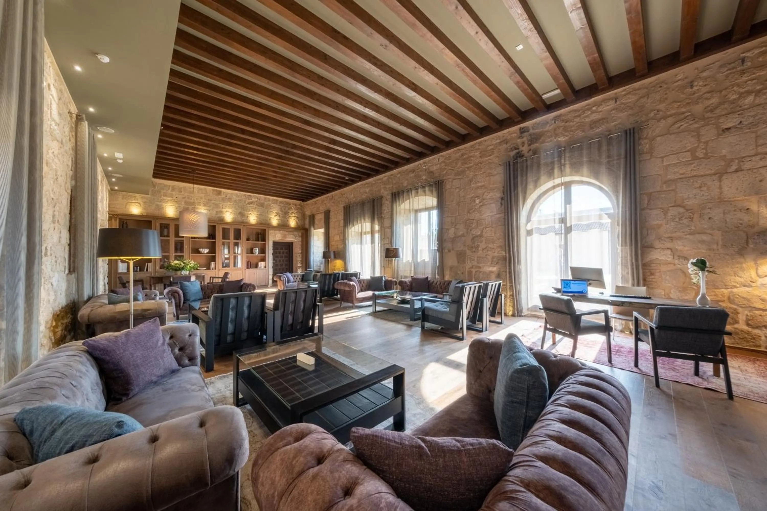 Living room in Castilla Termal Monasterio de Valbuena - Small Luxury Hotels