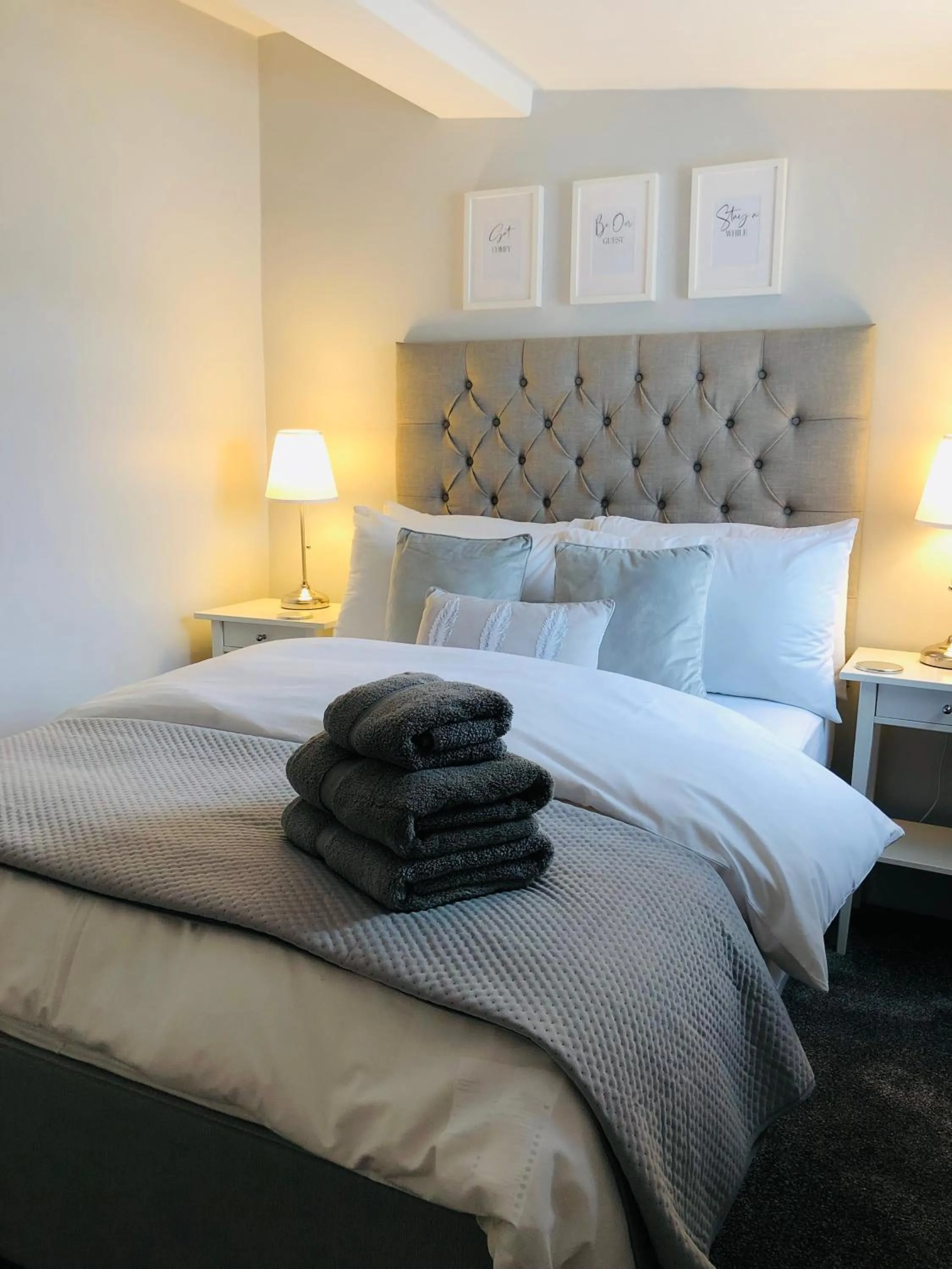 Bed in Chadberry House Hotel