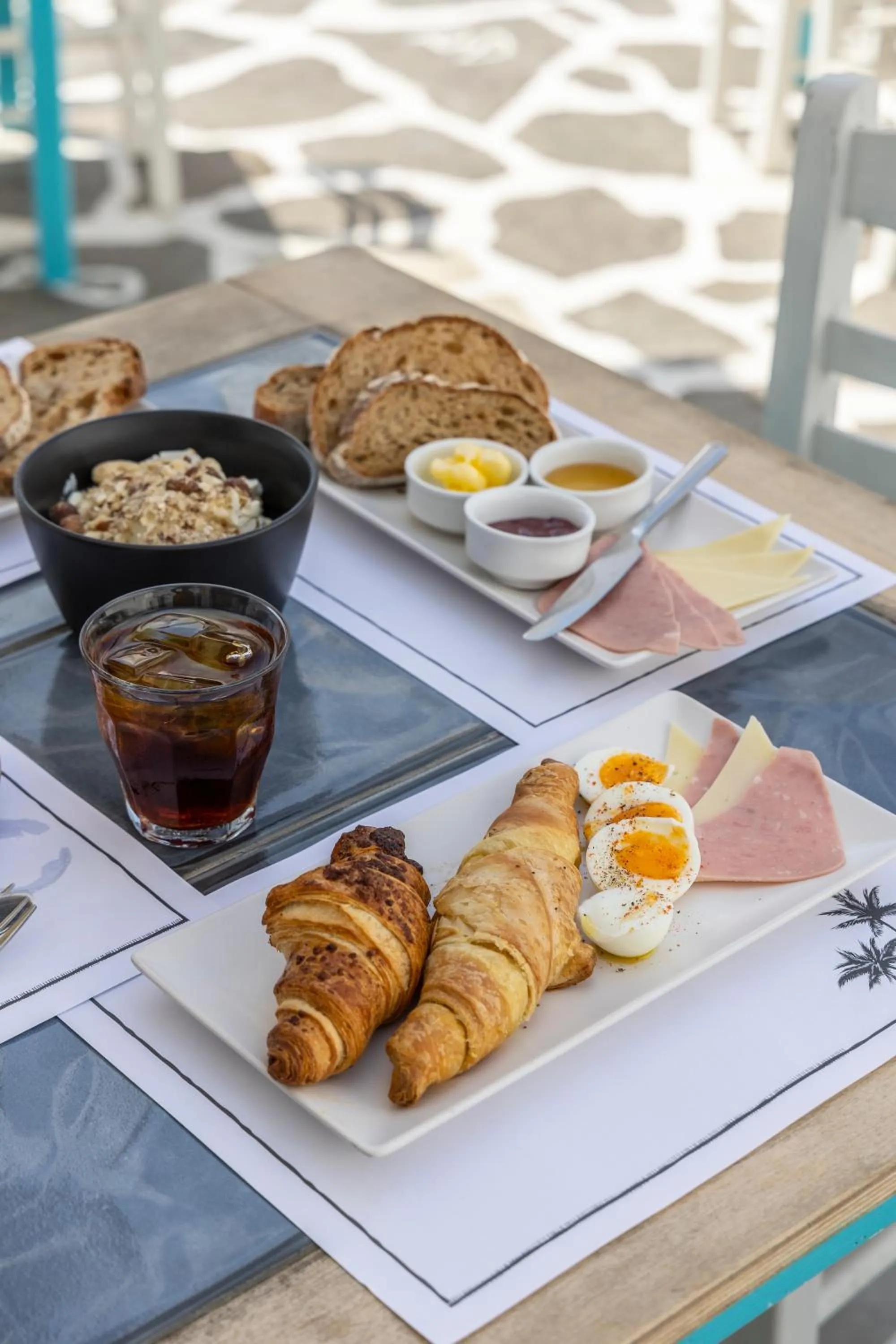 Breakfast in Hotel Kontes Comfort