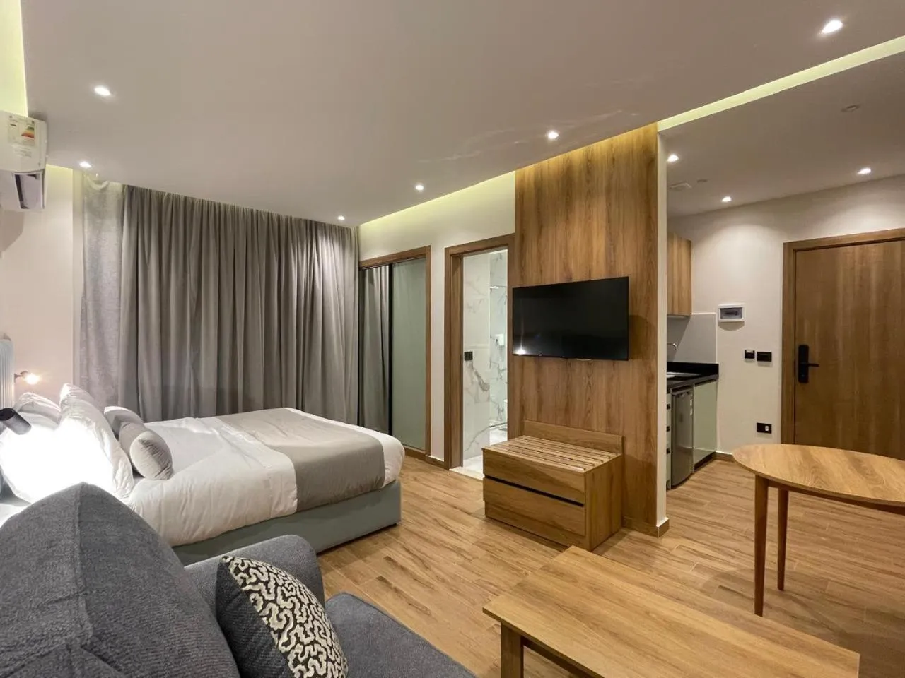 Bed in Alfa Residence