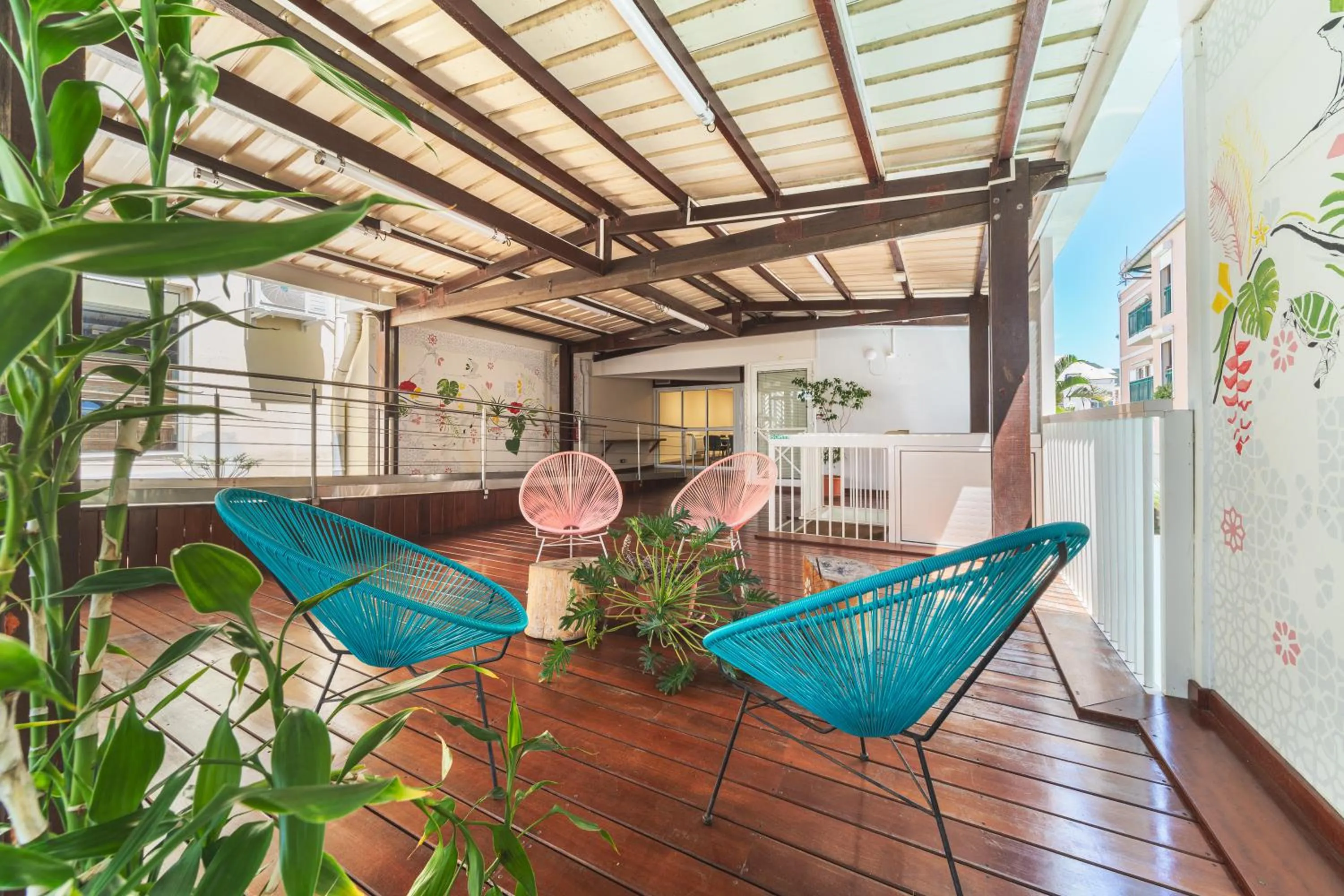 Patio in Hotel Austral by Exsel