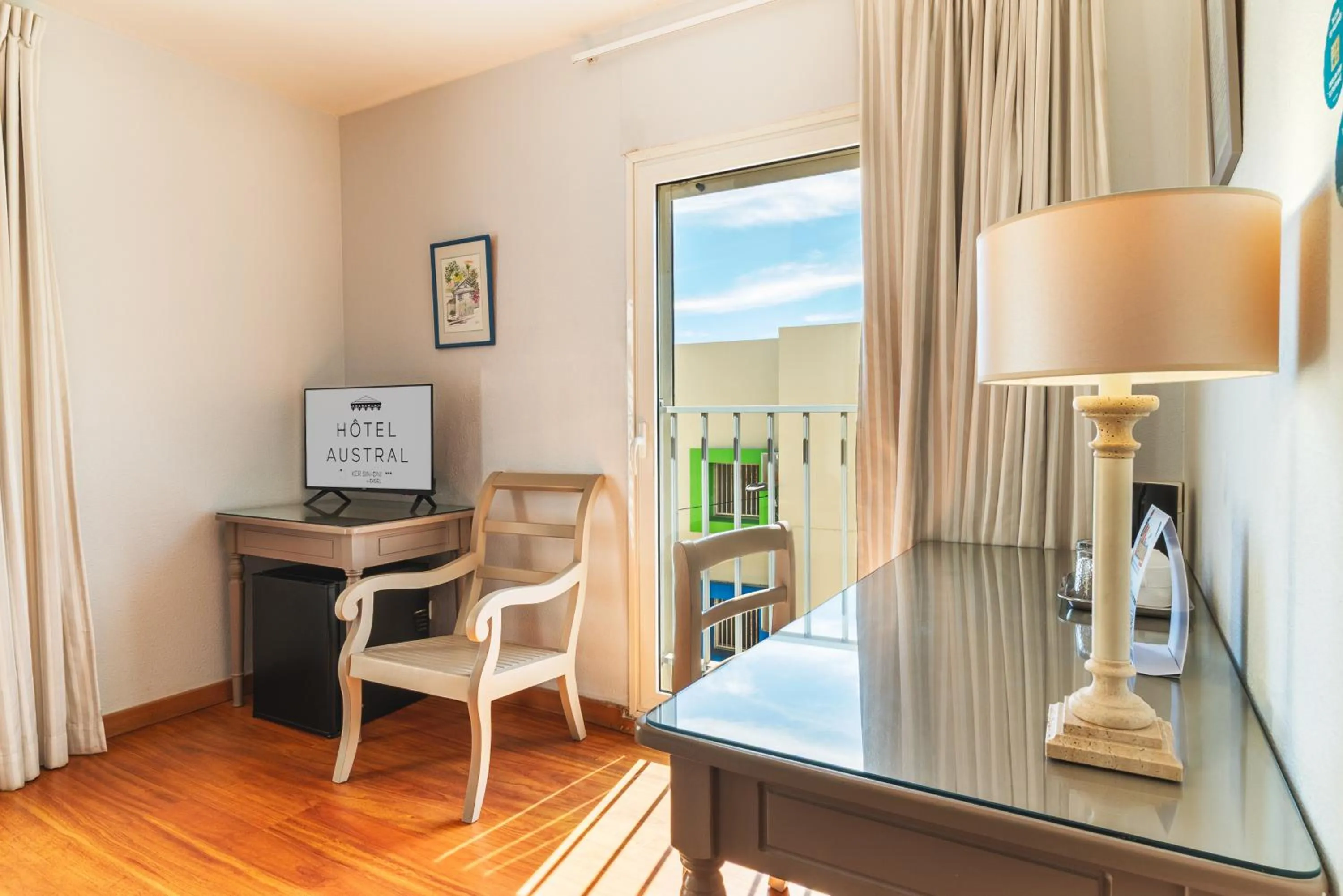 Bedroom in Hotel Austral by Exsel