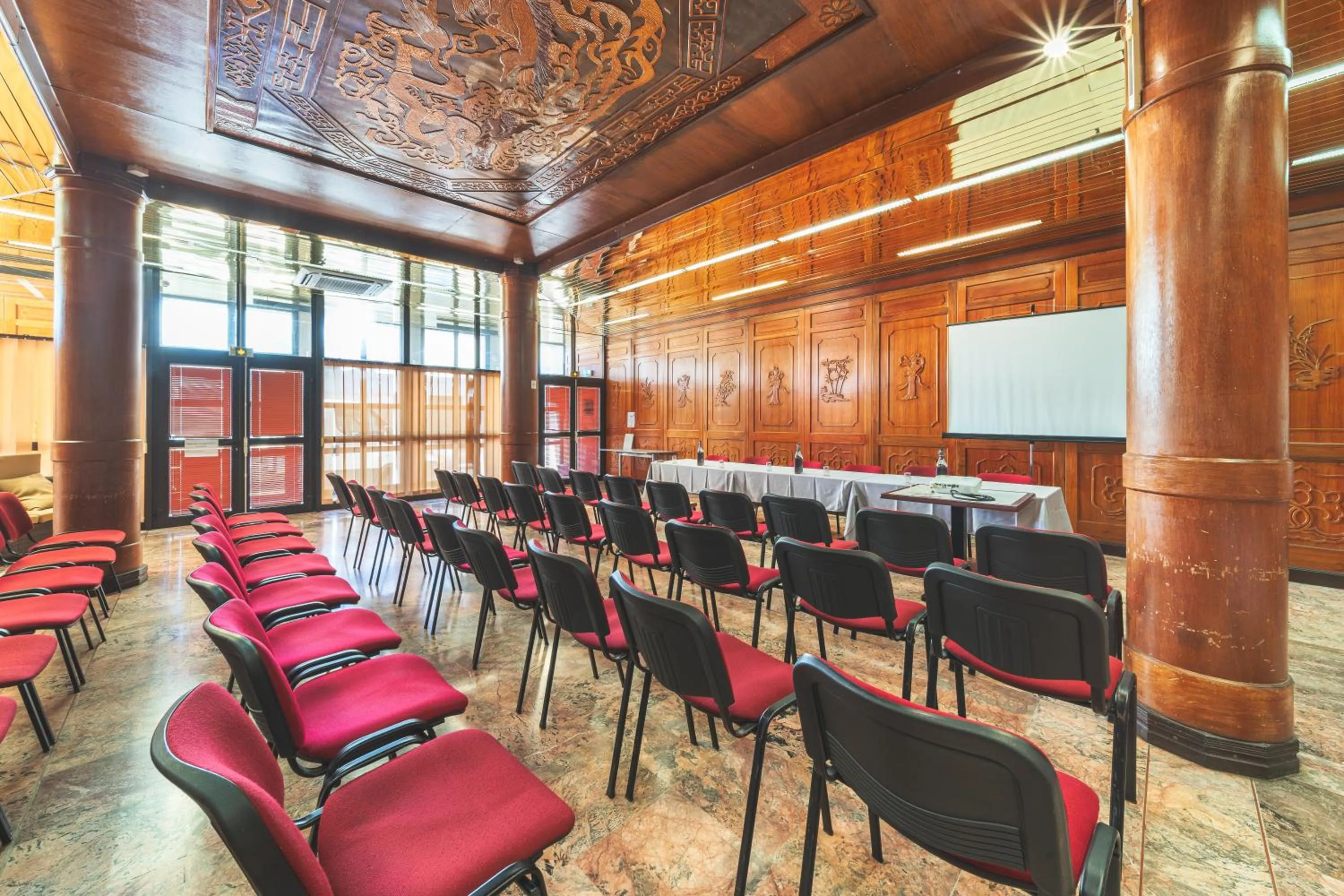 Meeting/conference room in Hotel Austral by Exsel