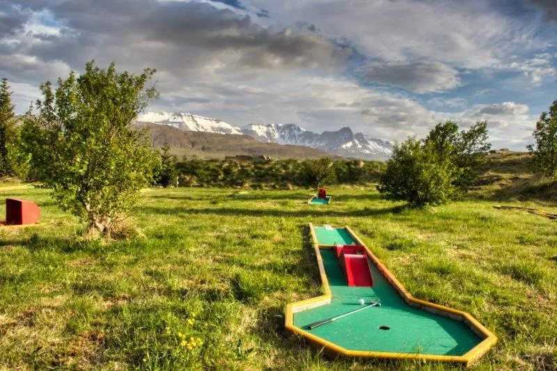 Minigolf in Fossatun Camping Pods & Cottages - Sleeping Bag Accommodation
