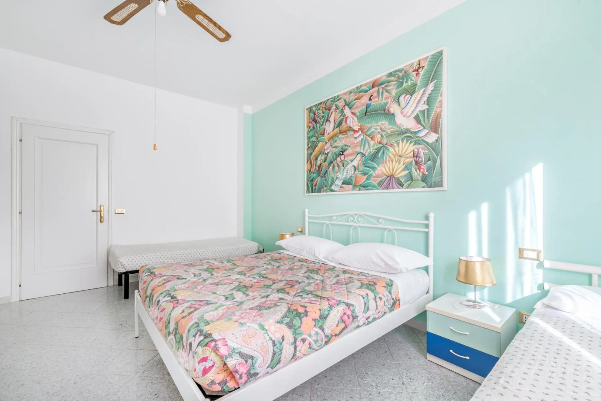 Photo of the whole room, Bed in Lia Rooms 2