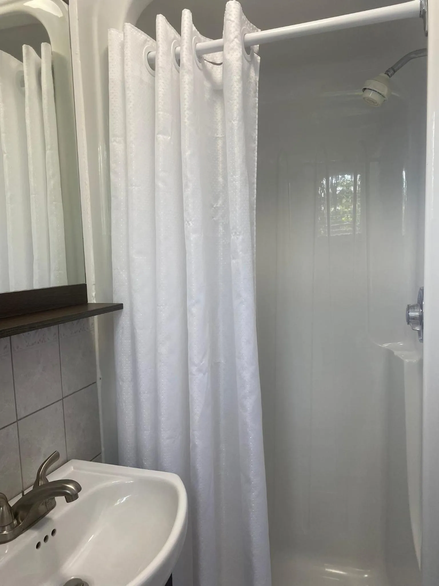 Bathroom in Motel Centre-Ville