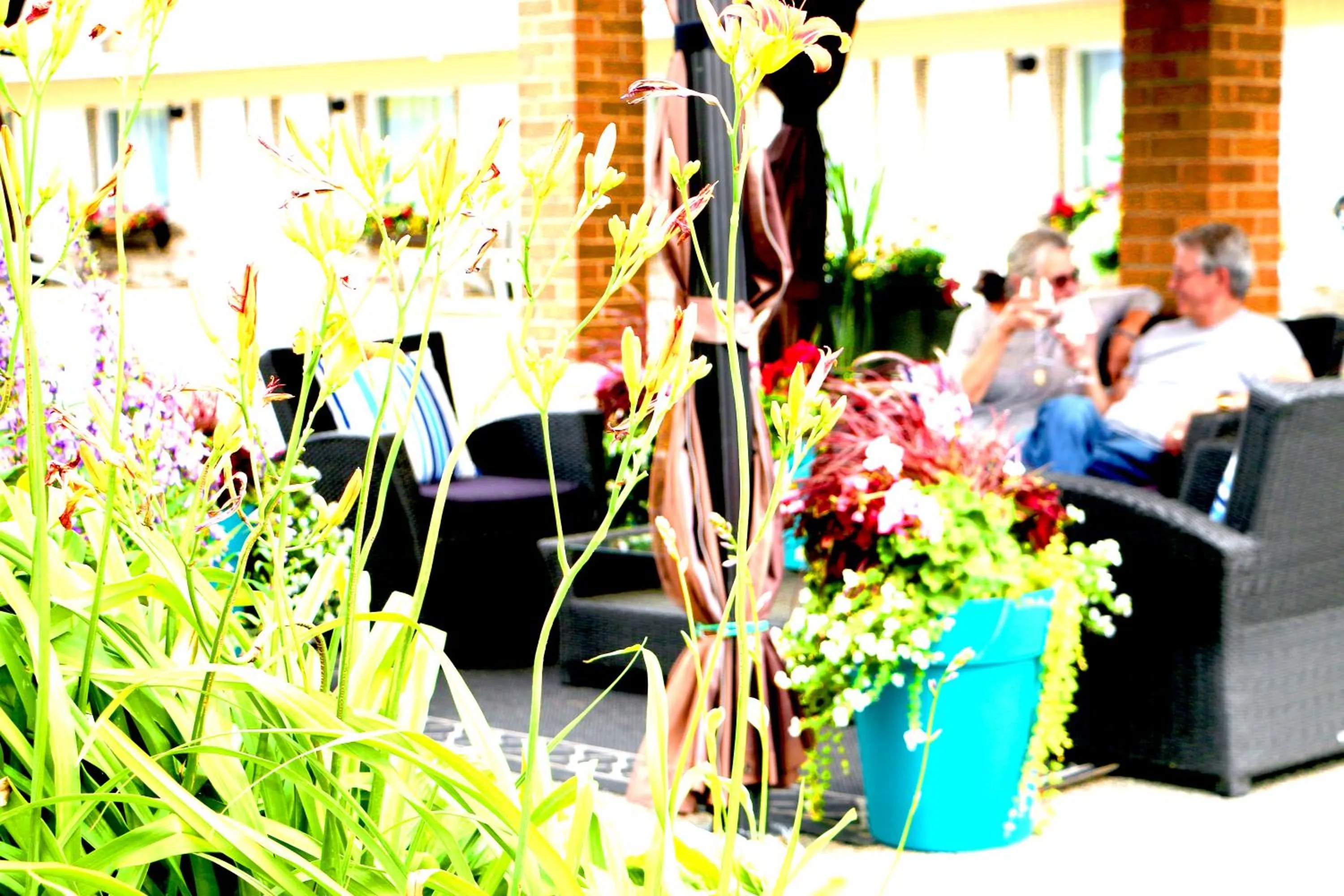 People in Motel Centre-Ville