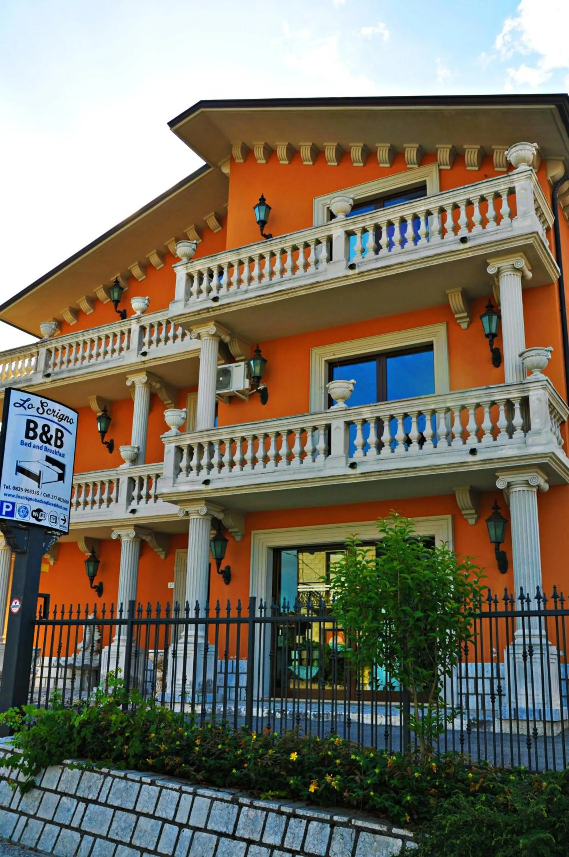 Property building in Lo Scrigno B&B