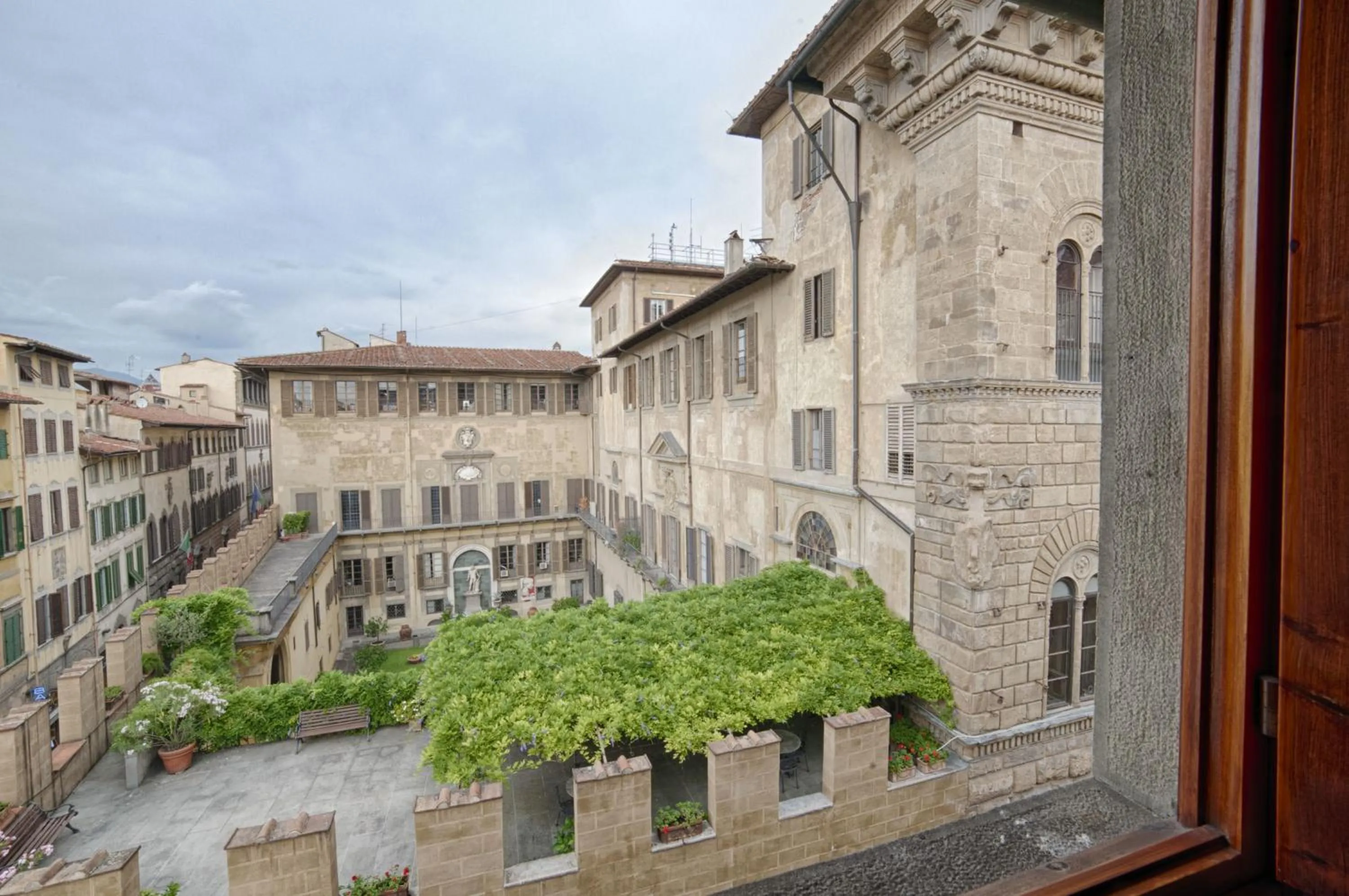 Garden in The Artists' Palace Florence