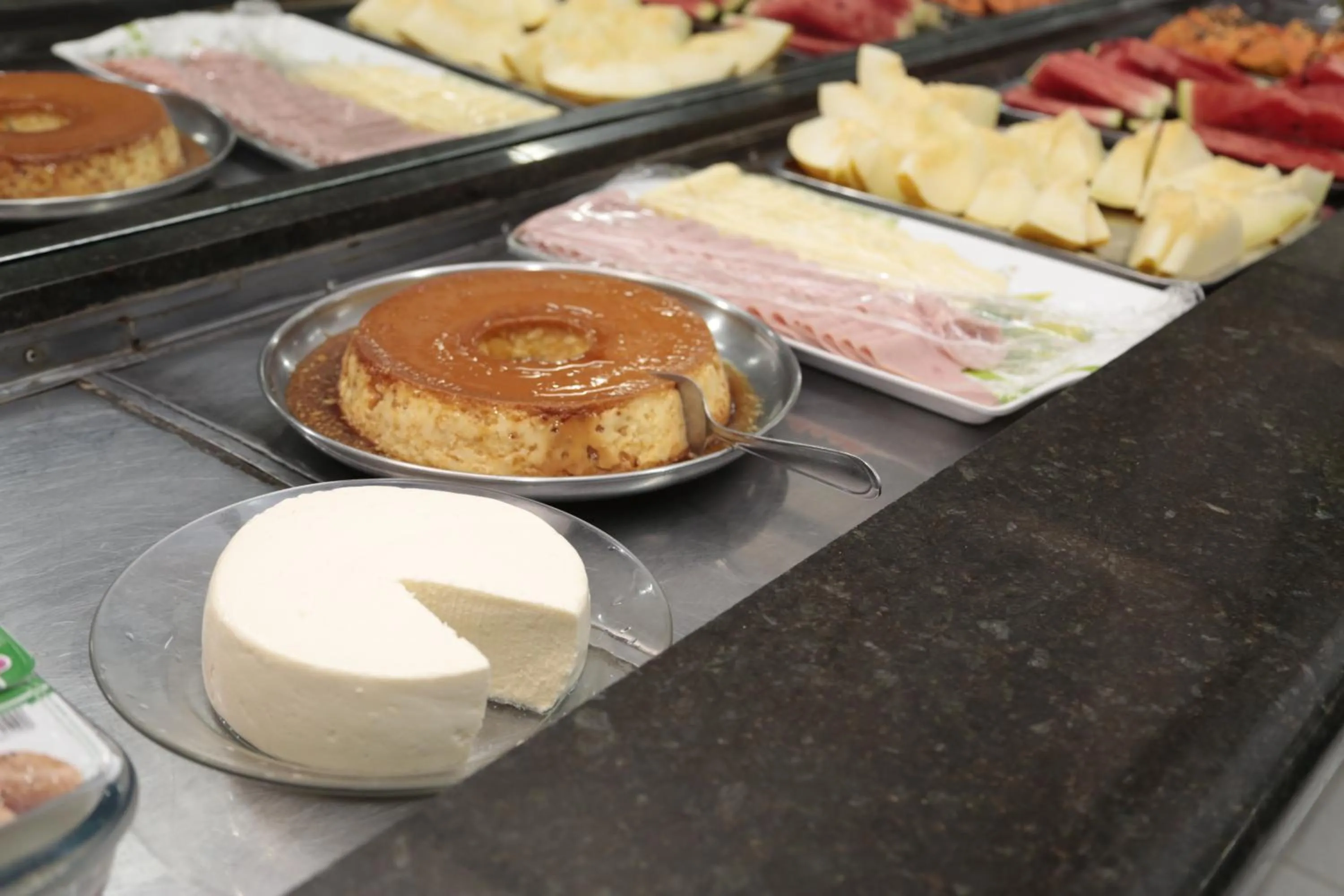 Breakfast in Hotel Cco Goiânia