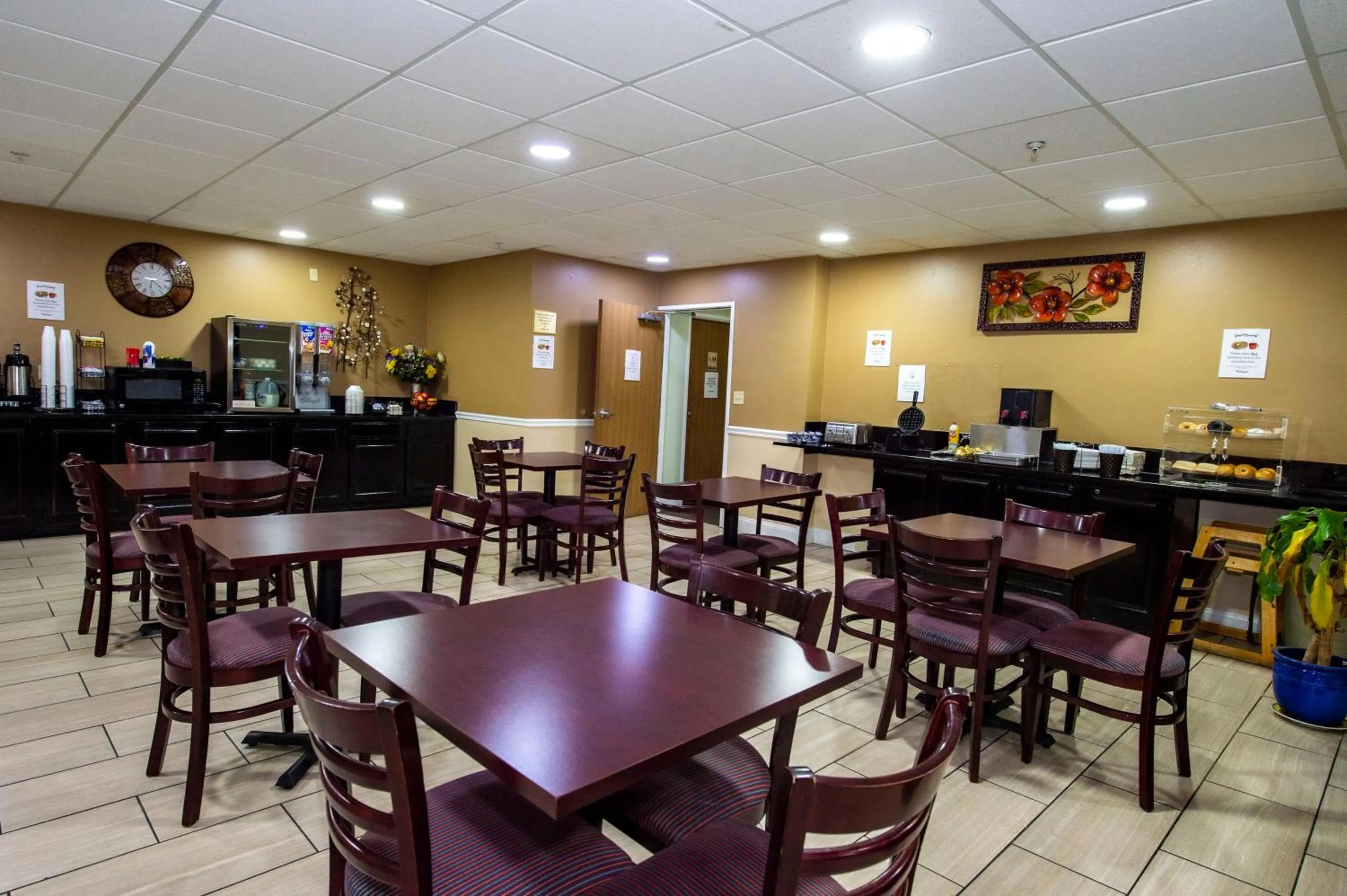 Rodeway Inn Central Colorado Springs