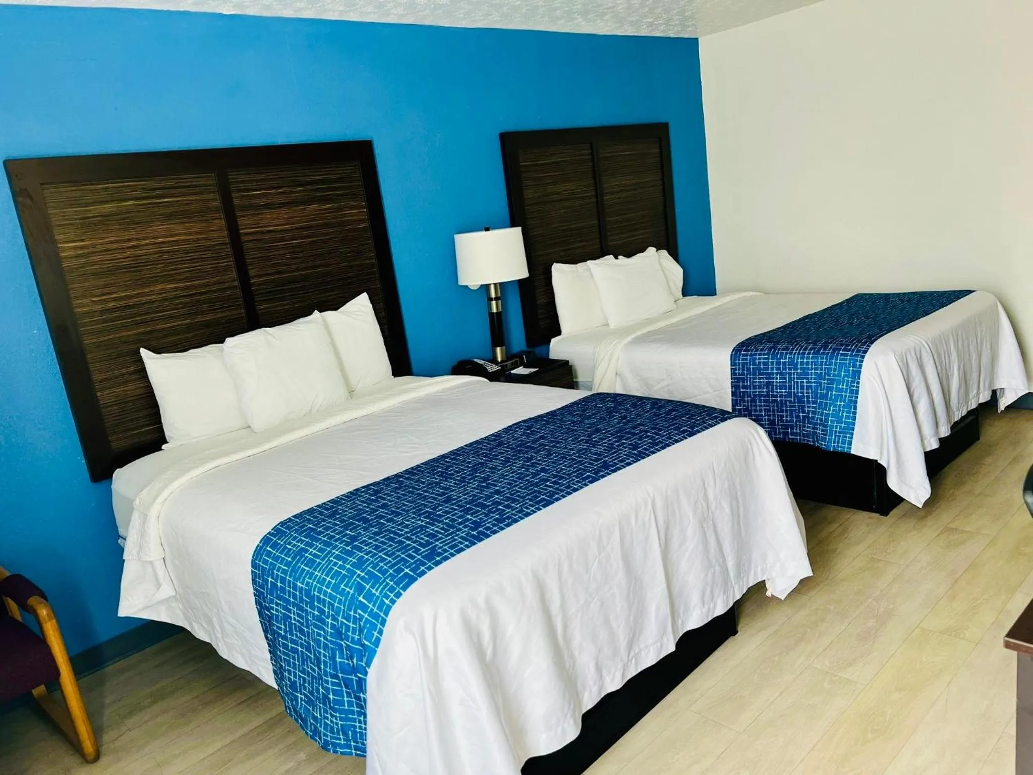 Bed in Travelodge by Wyndham Gallipolis