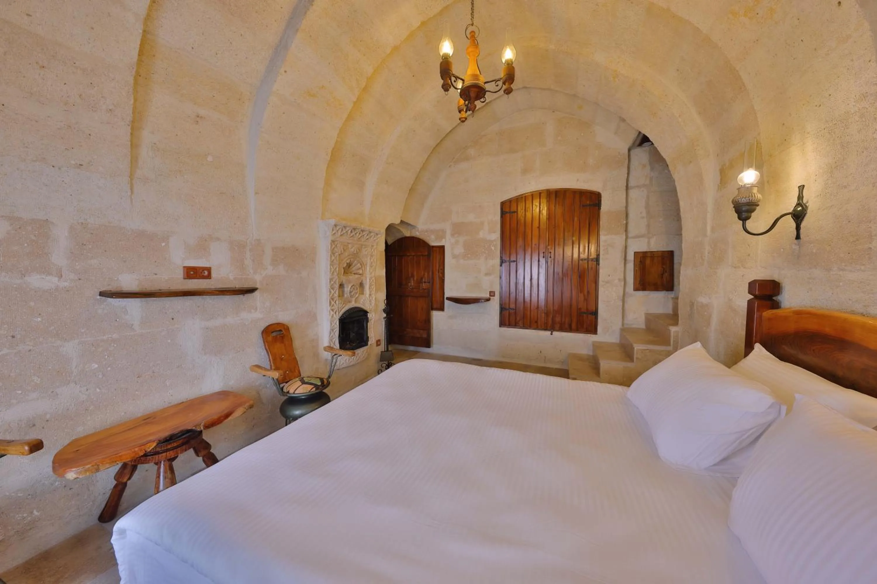 Coffee/tea facilities, Bed in Nora Cave Hotel