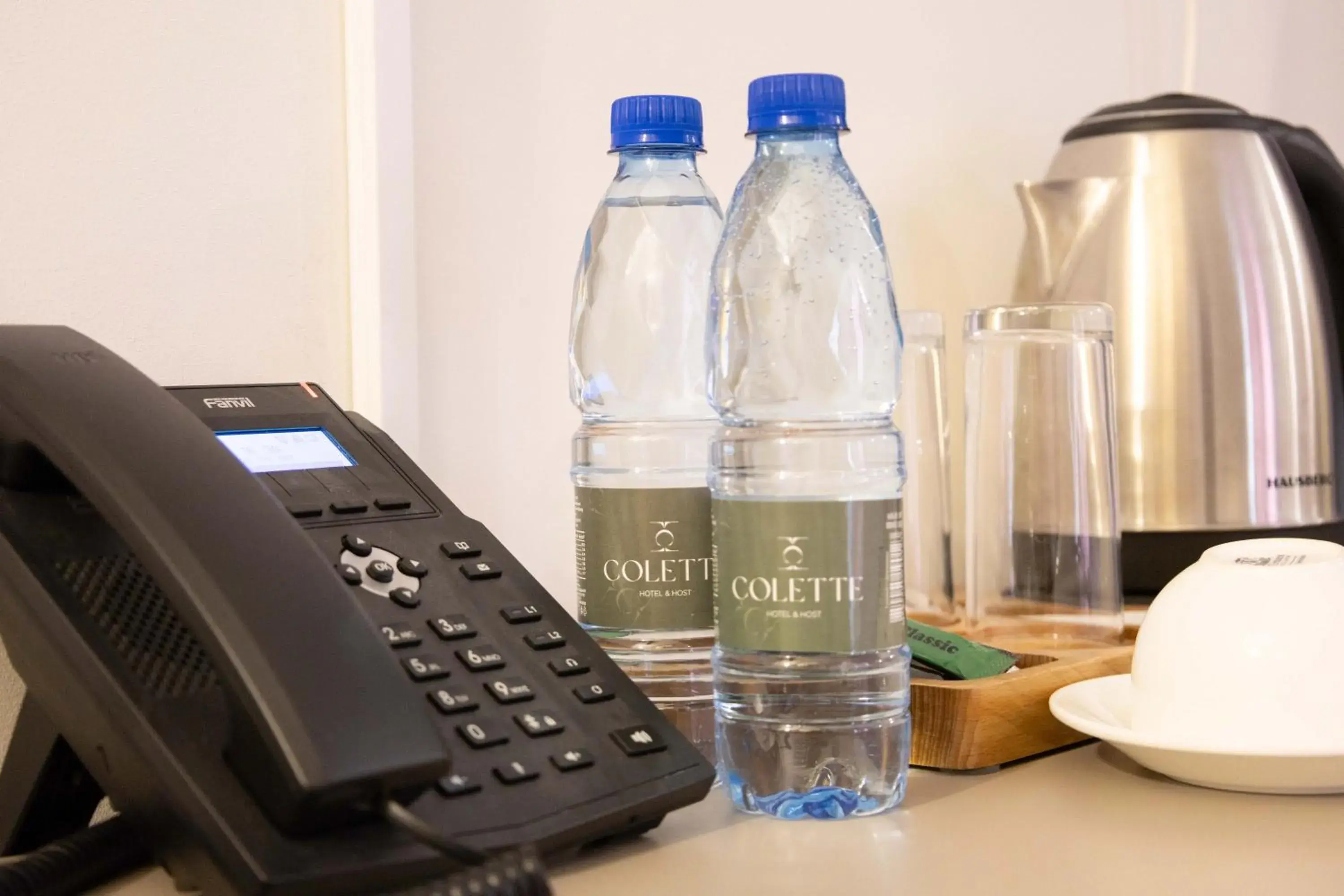 Twin Room - single occupancy in Colette Hotel Twin Room - single occupancy in Colette Hotel