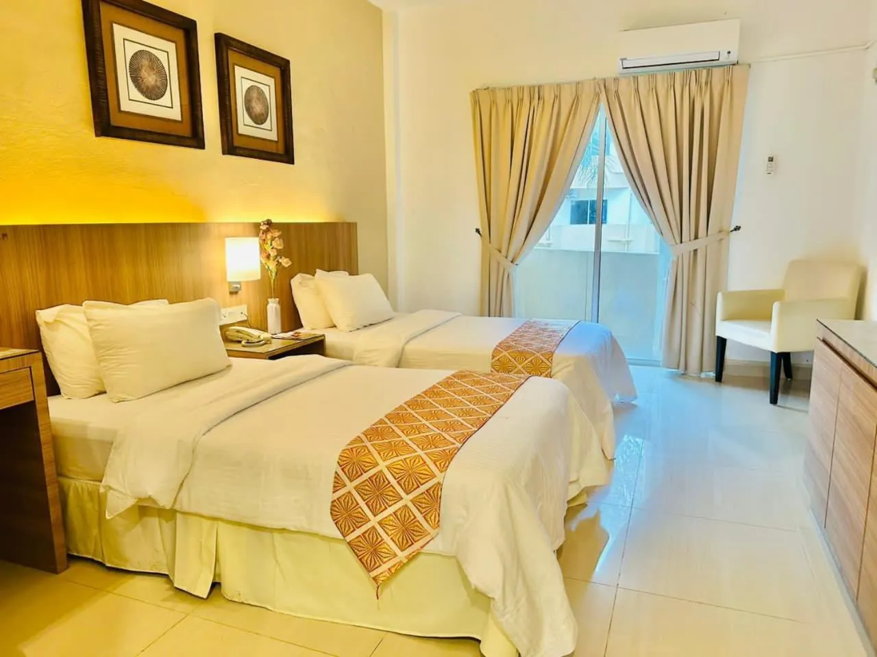 Bed in Rompin Beach Resorts