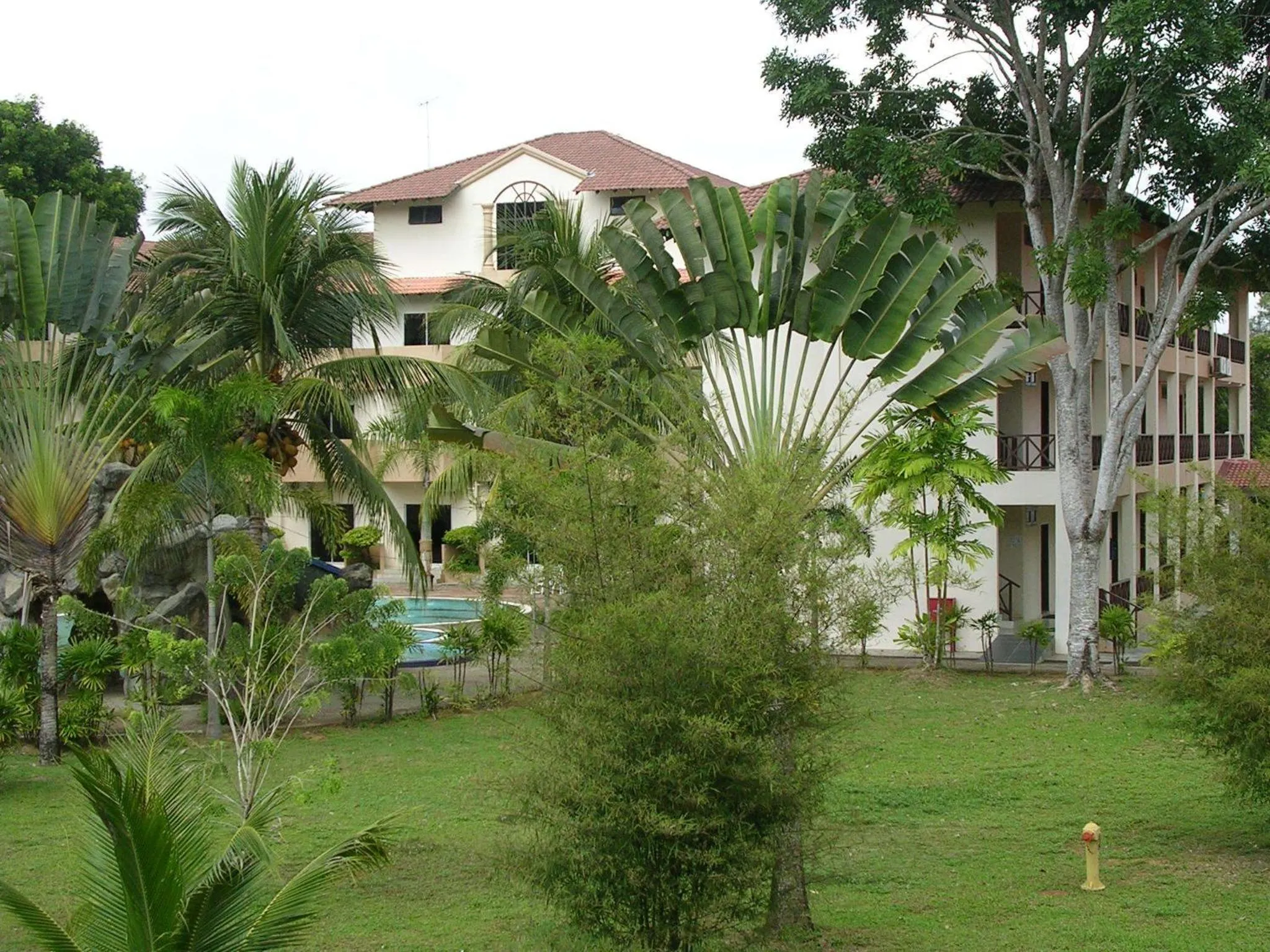 Garden in Rompin Beach Resorts