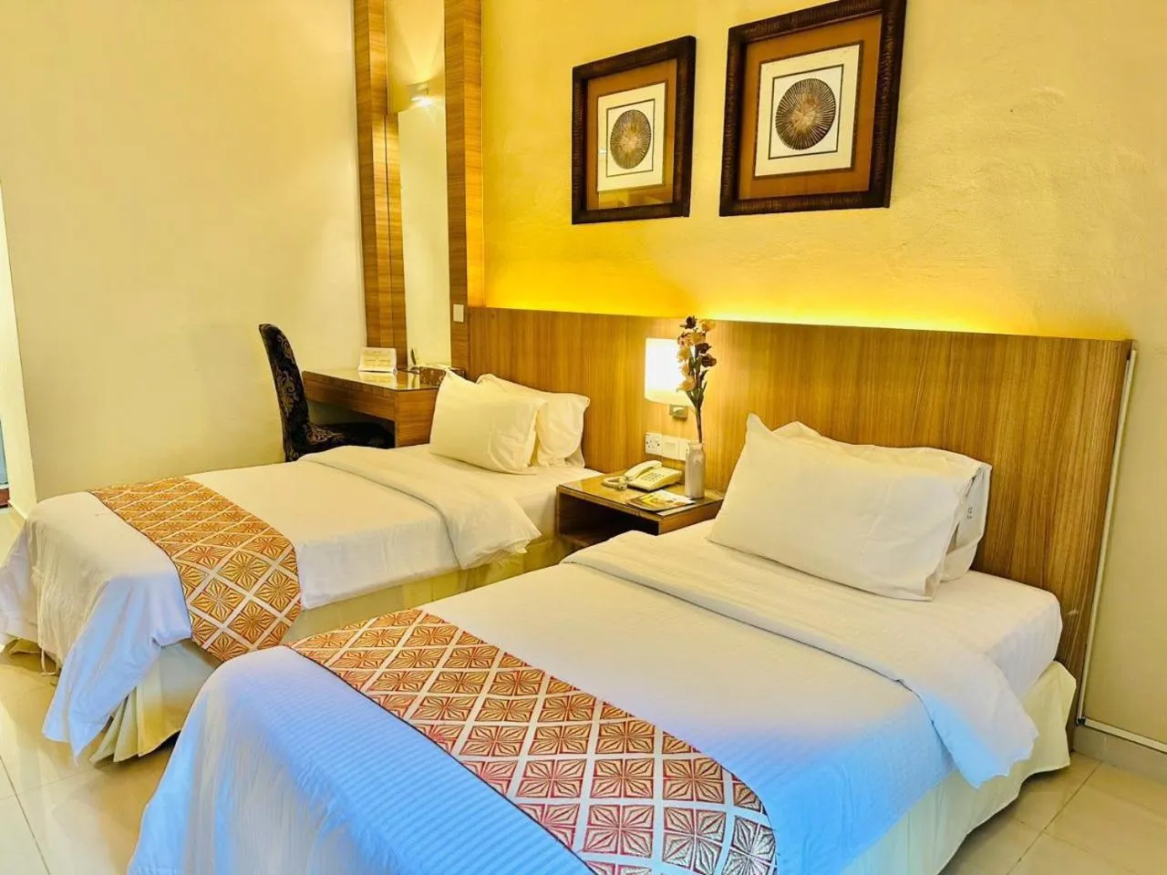 Bed in Rompin Beach Resorts