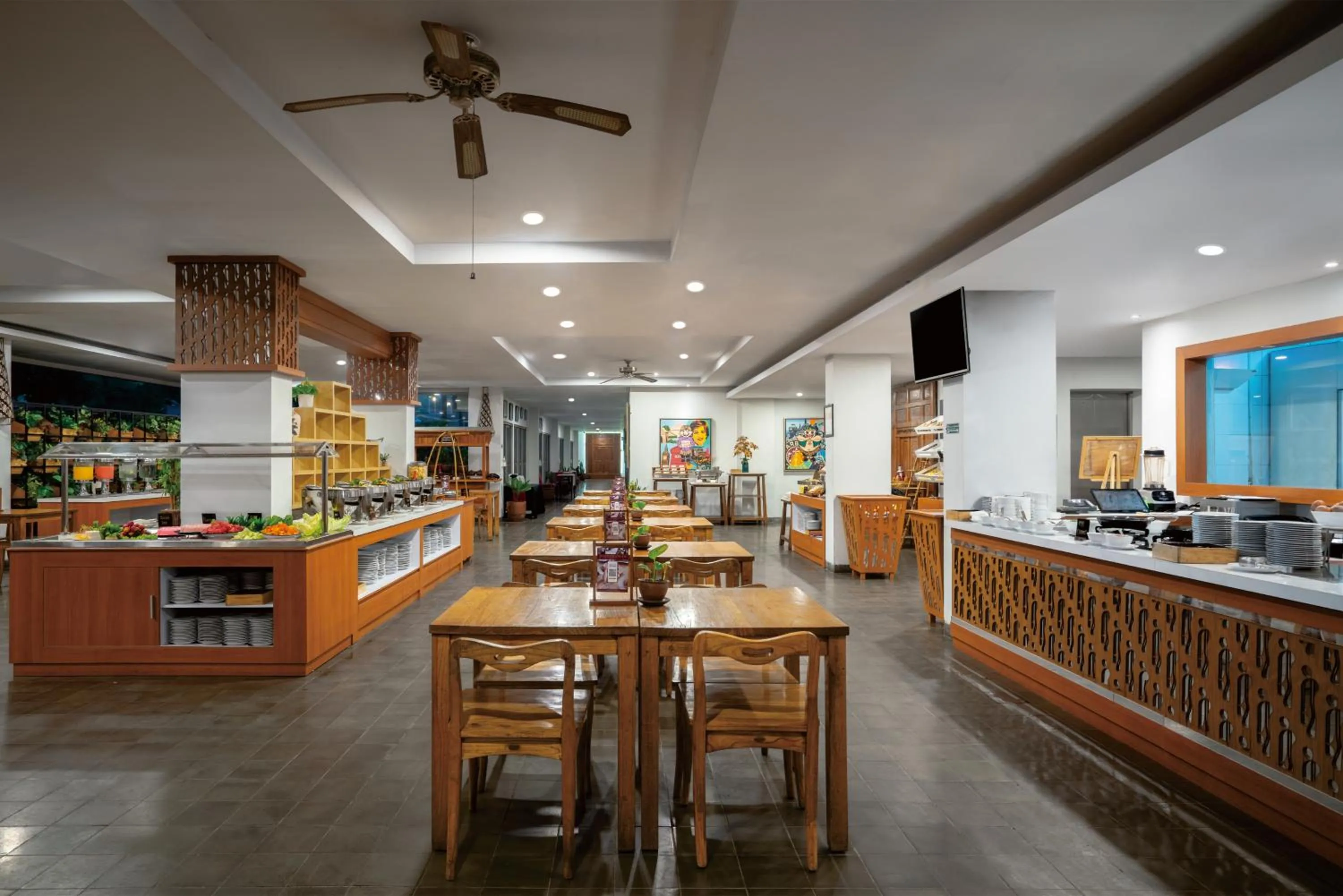 Restaurant/places to eat in Burza Hotel Yogyakarta