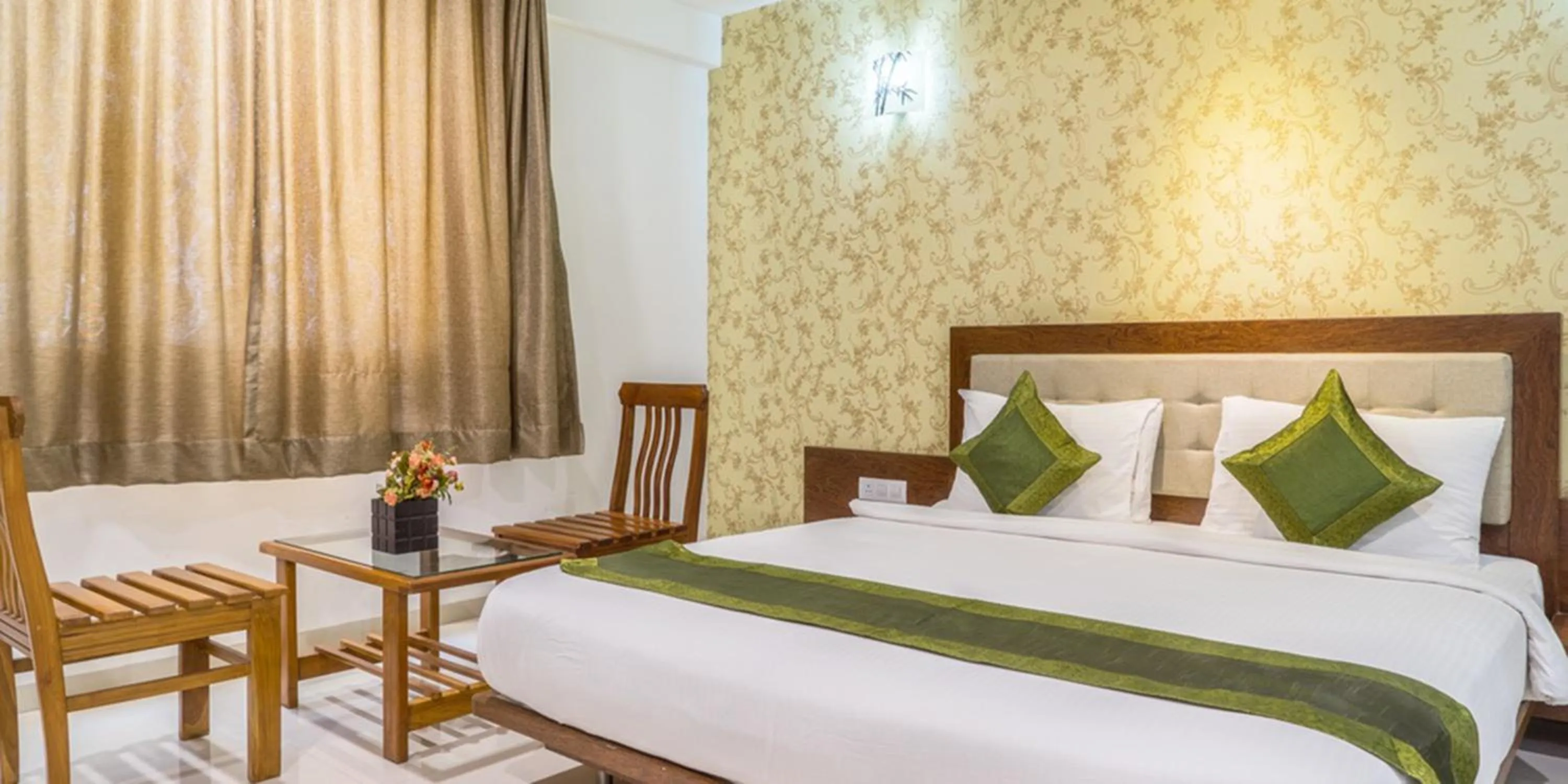 Bedroom, Bed in Pushpak Resort