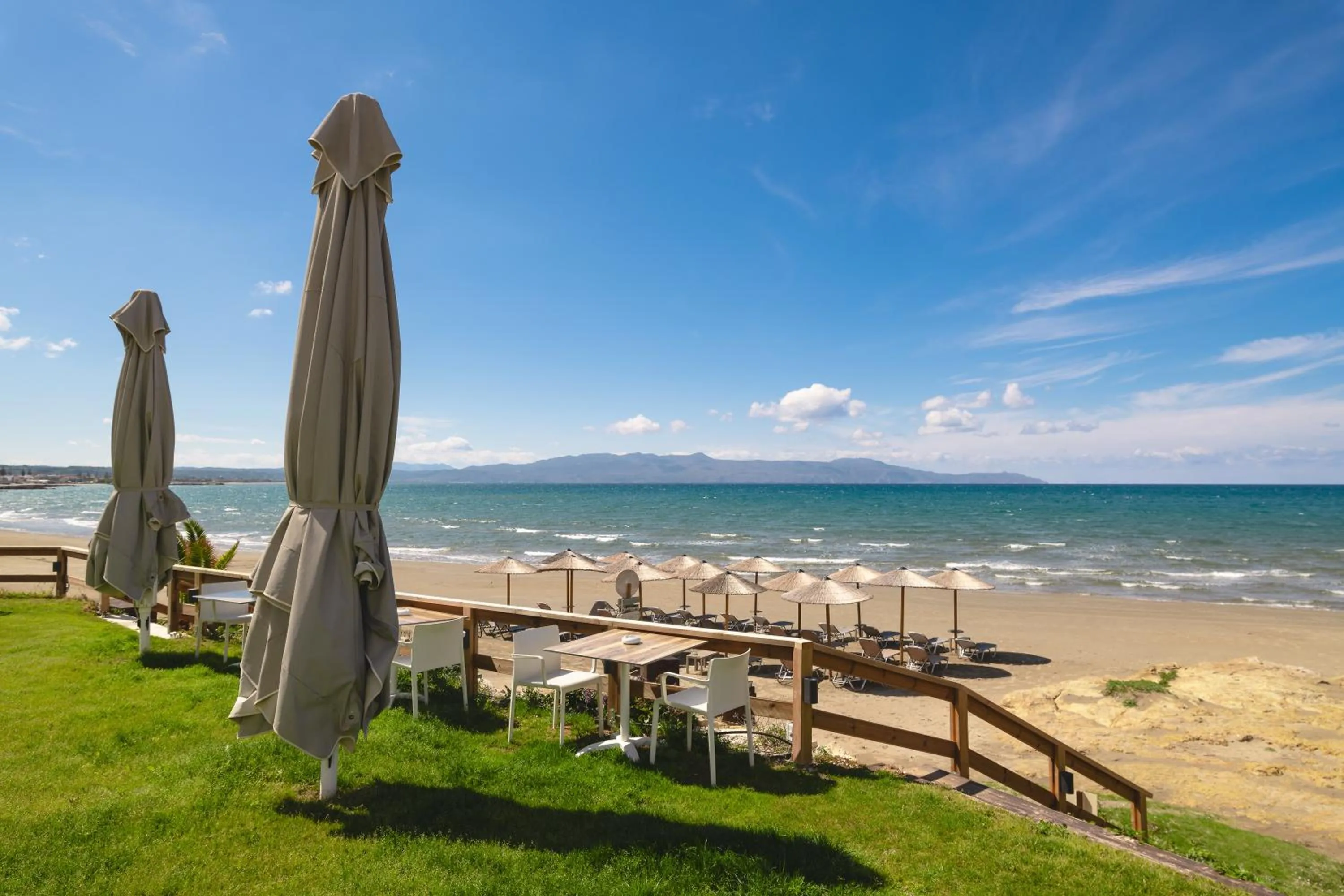 Beach in Elia Agia Marina Hotel