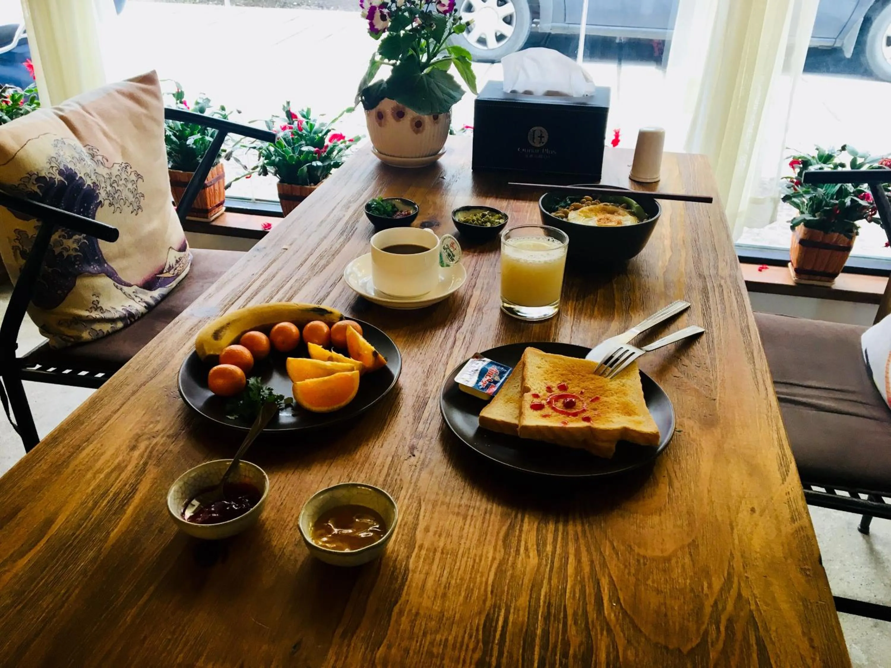 Breakfast in Moon Flower Hotel