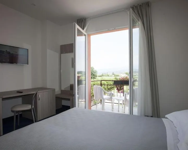 Bed in Hotel Bella Lazise