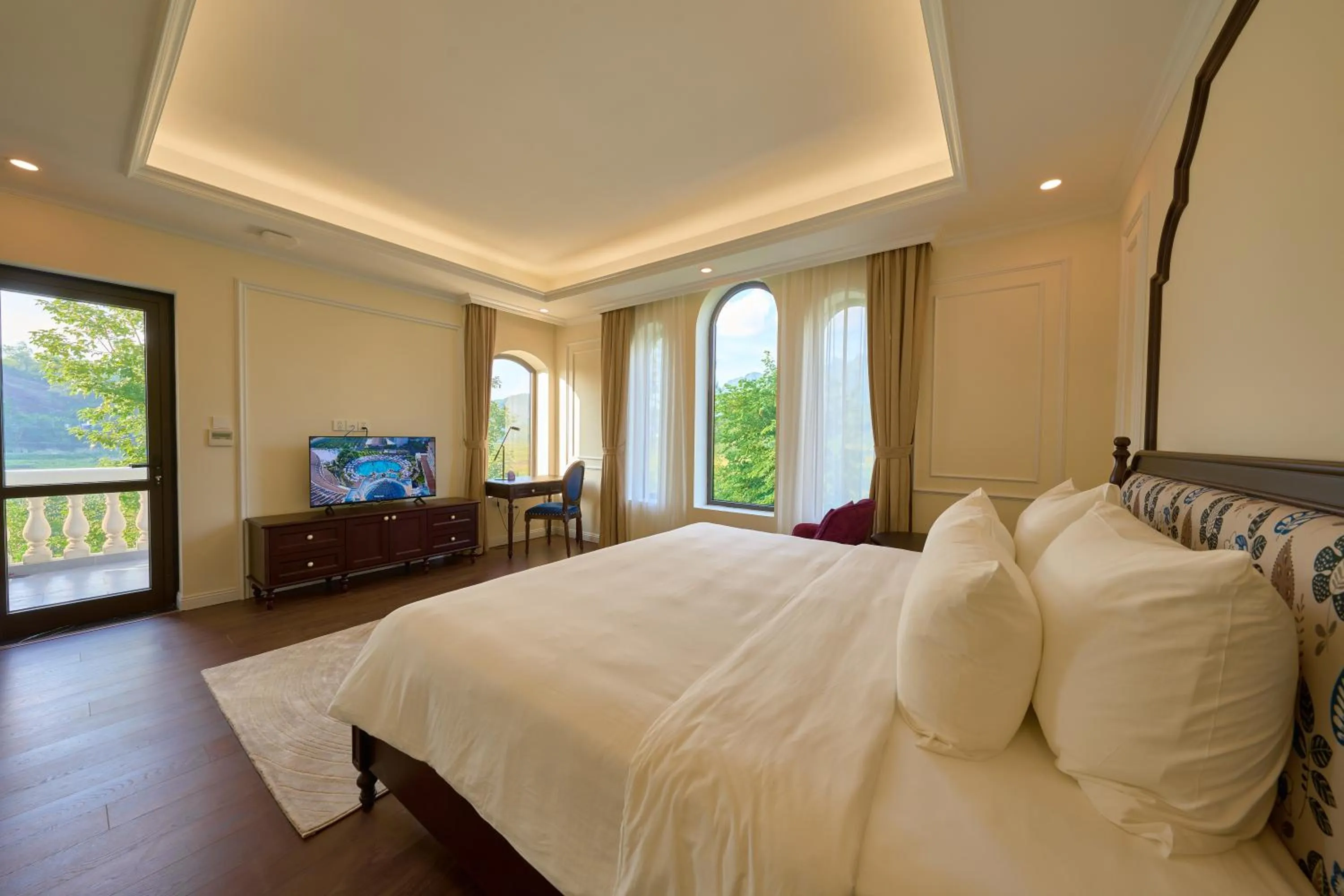 Bed in Venusgiti Hot Spring Resort & Spa