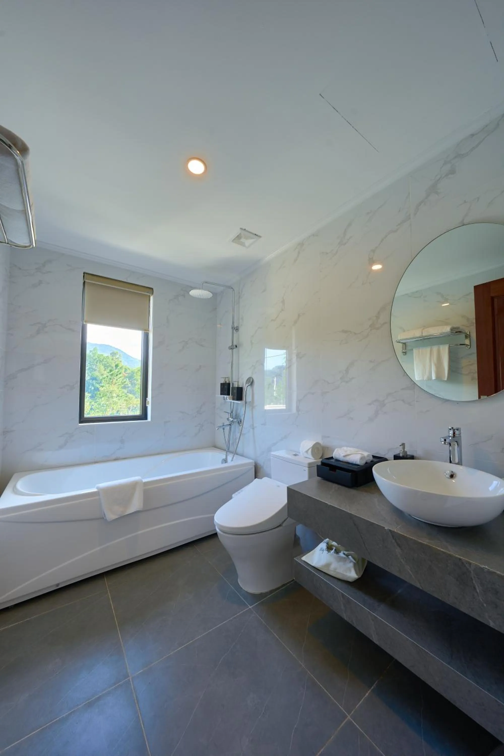 Toilet in Venusgiti Hot Spring Resort & Spa