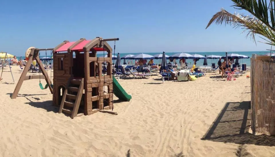 Beach in Magnolia B&B