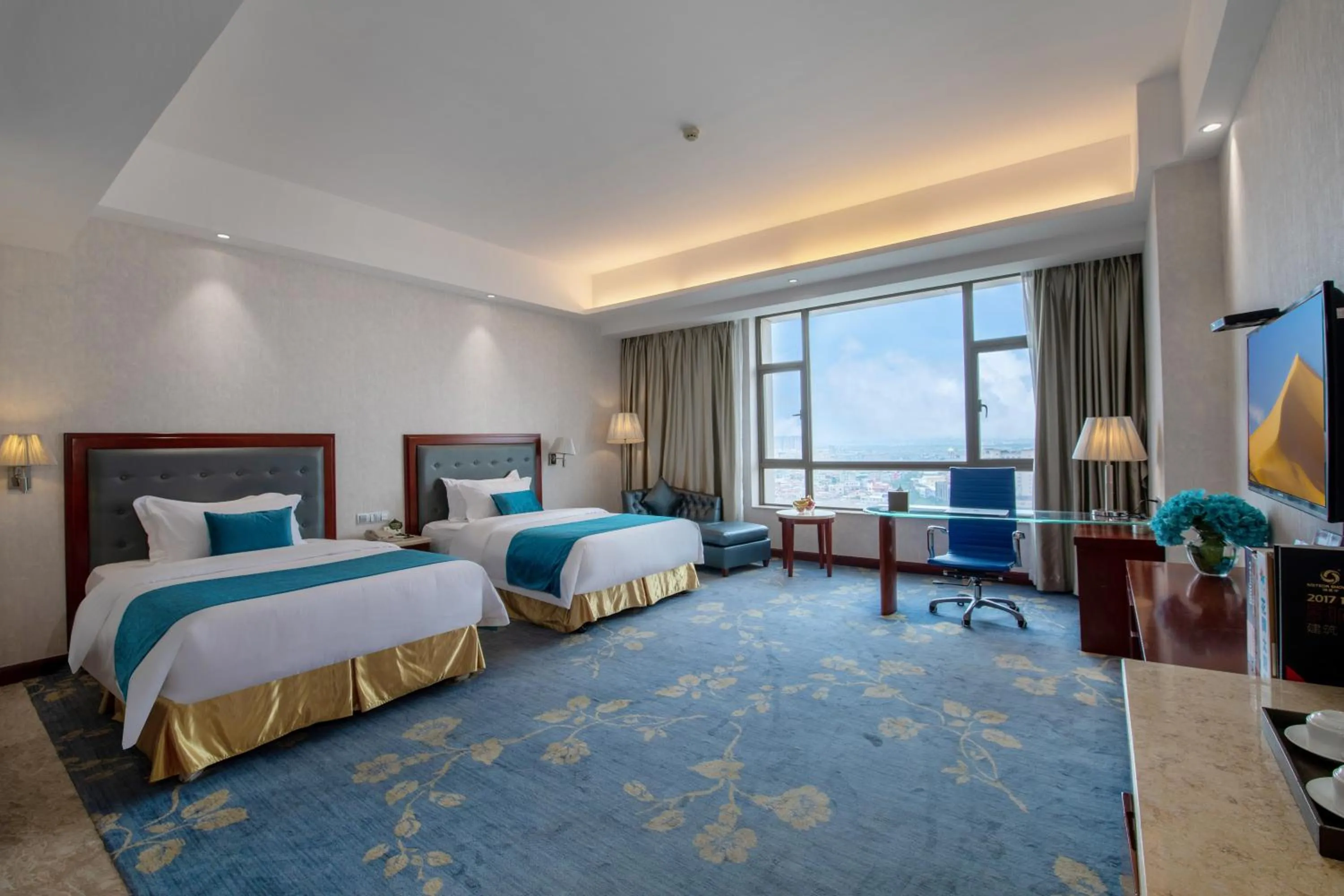 Bed in Elong Me Hotel