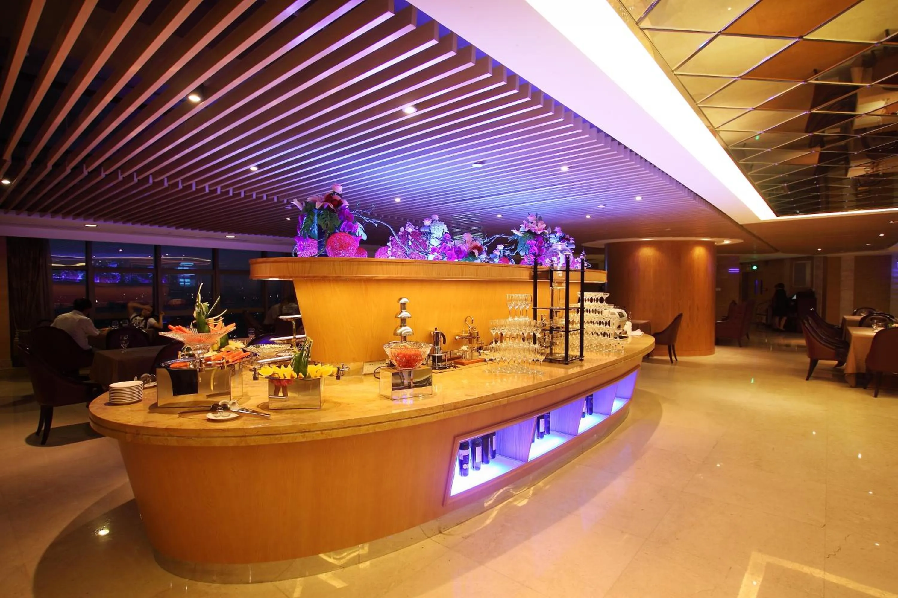 Food in Elong Me Hotel